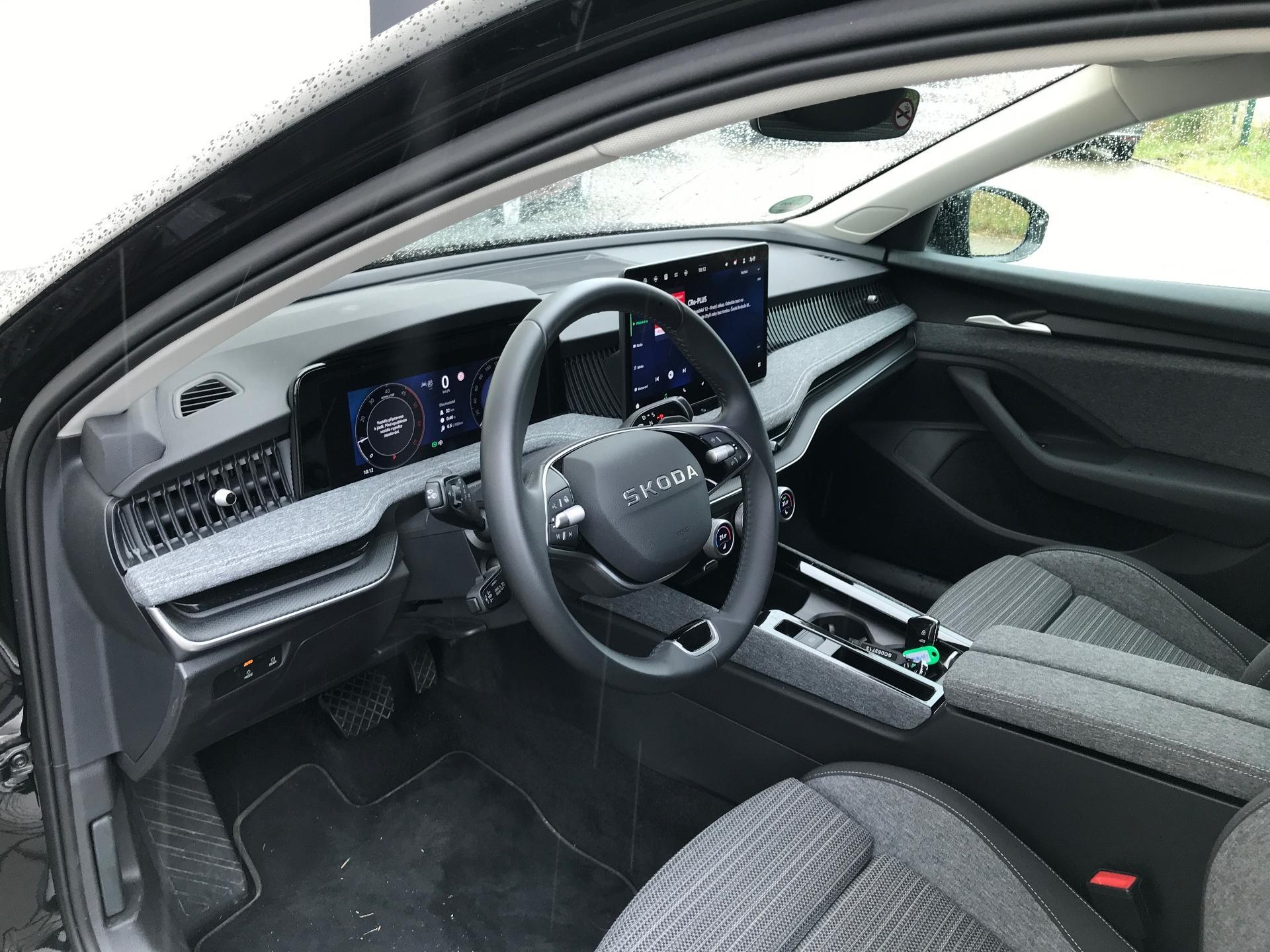 Škoda Superb