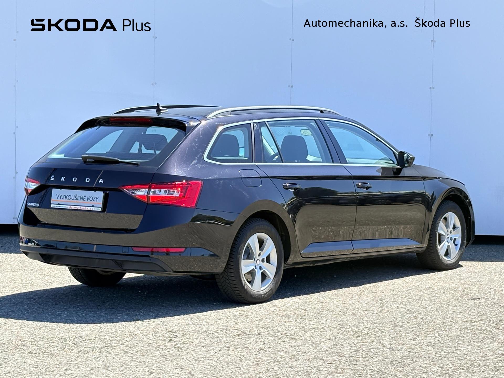 Škoda Superb
