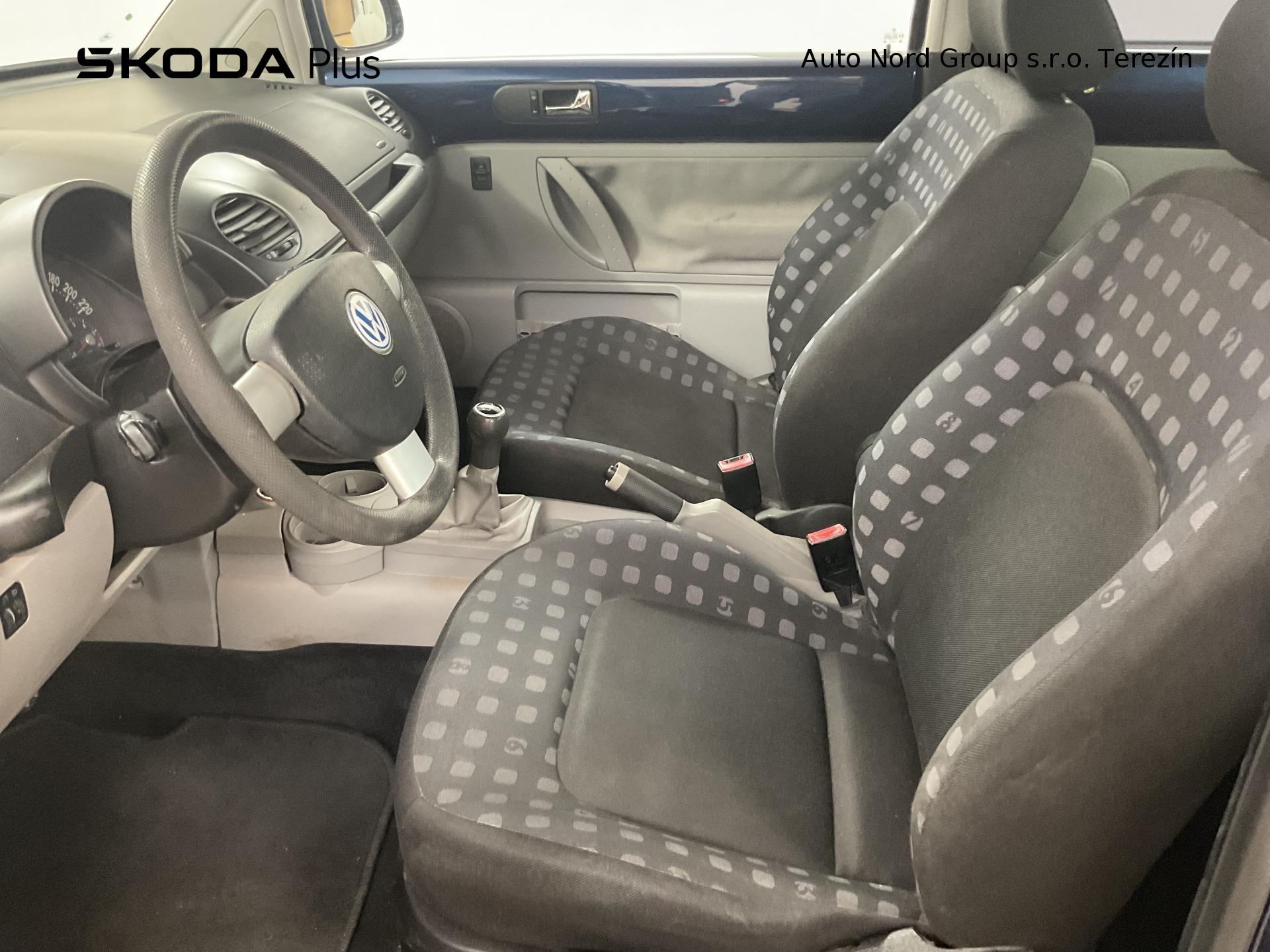 Volkswagen New Beetle