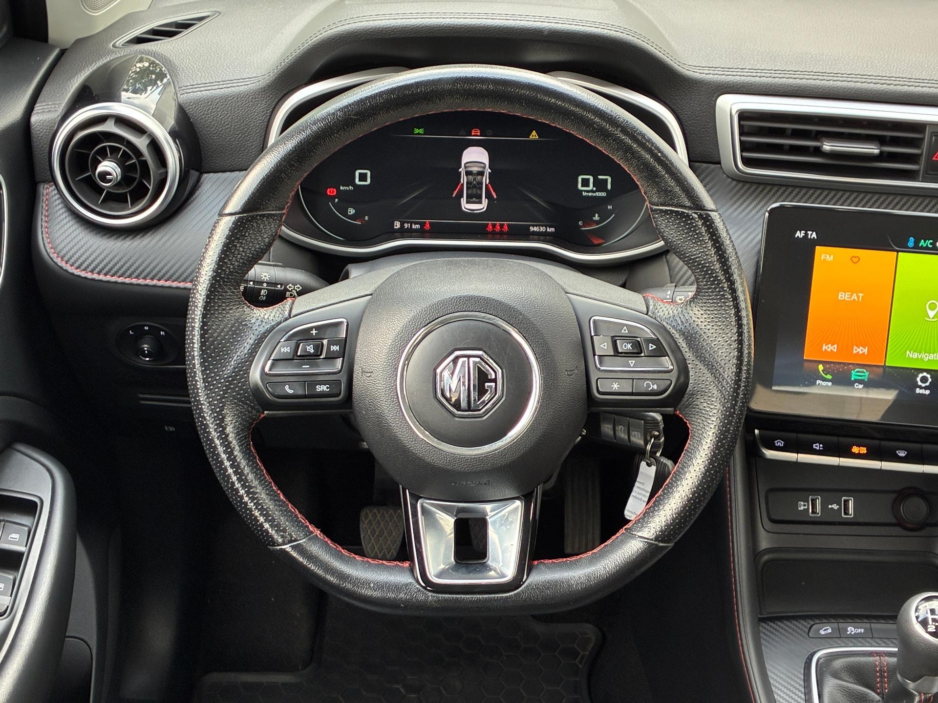 MG ZS