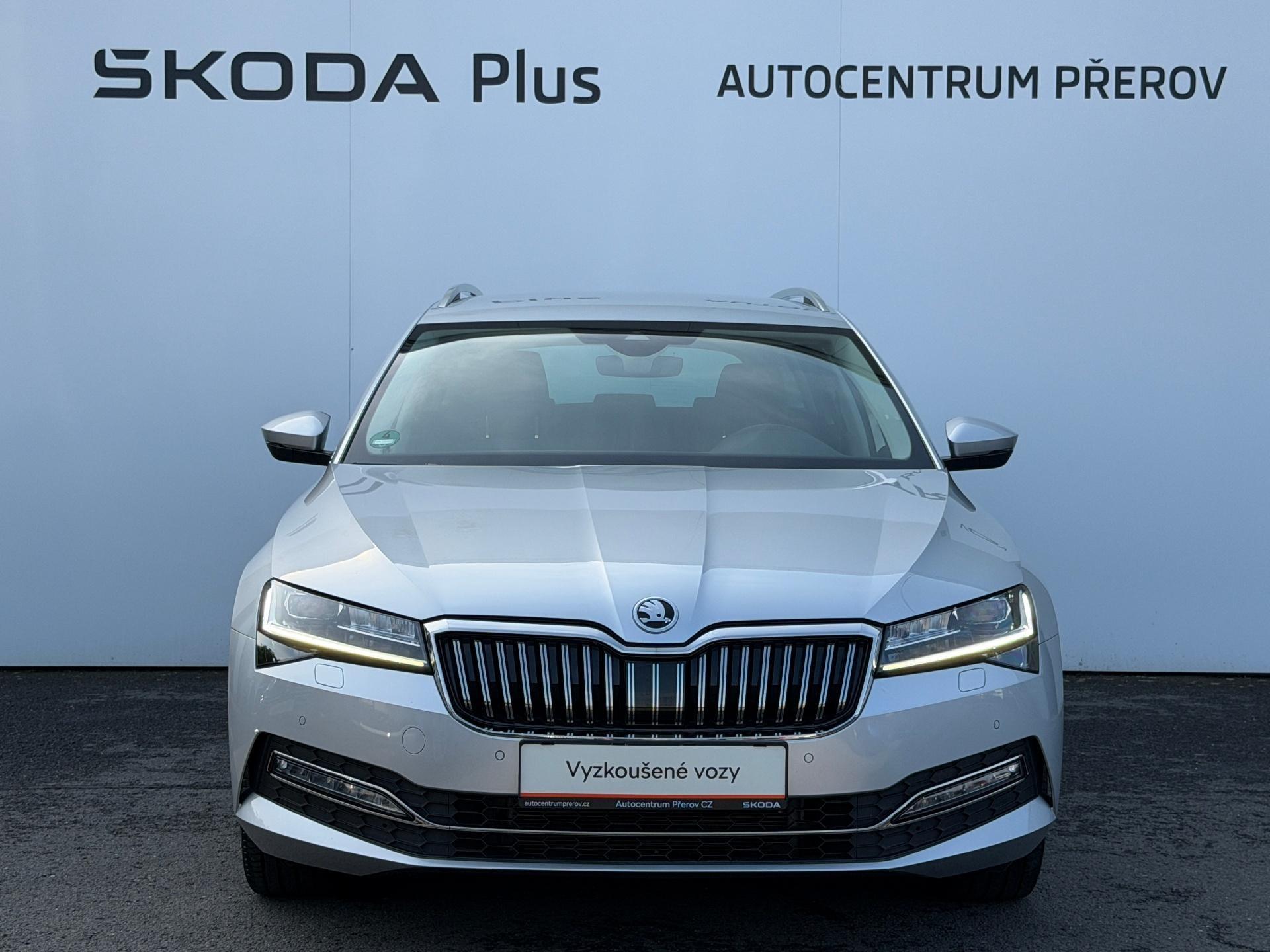 Škoda Superb