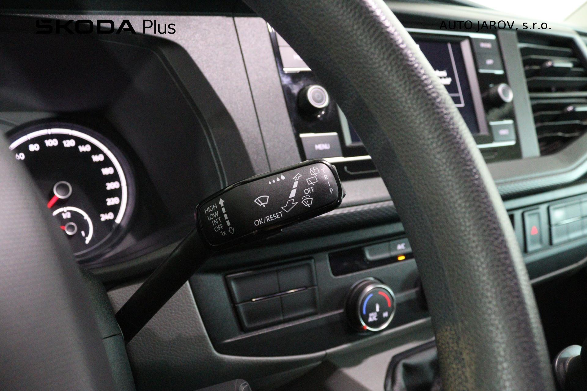 Volkswagen Transporter - skříňový vůz 