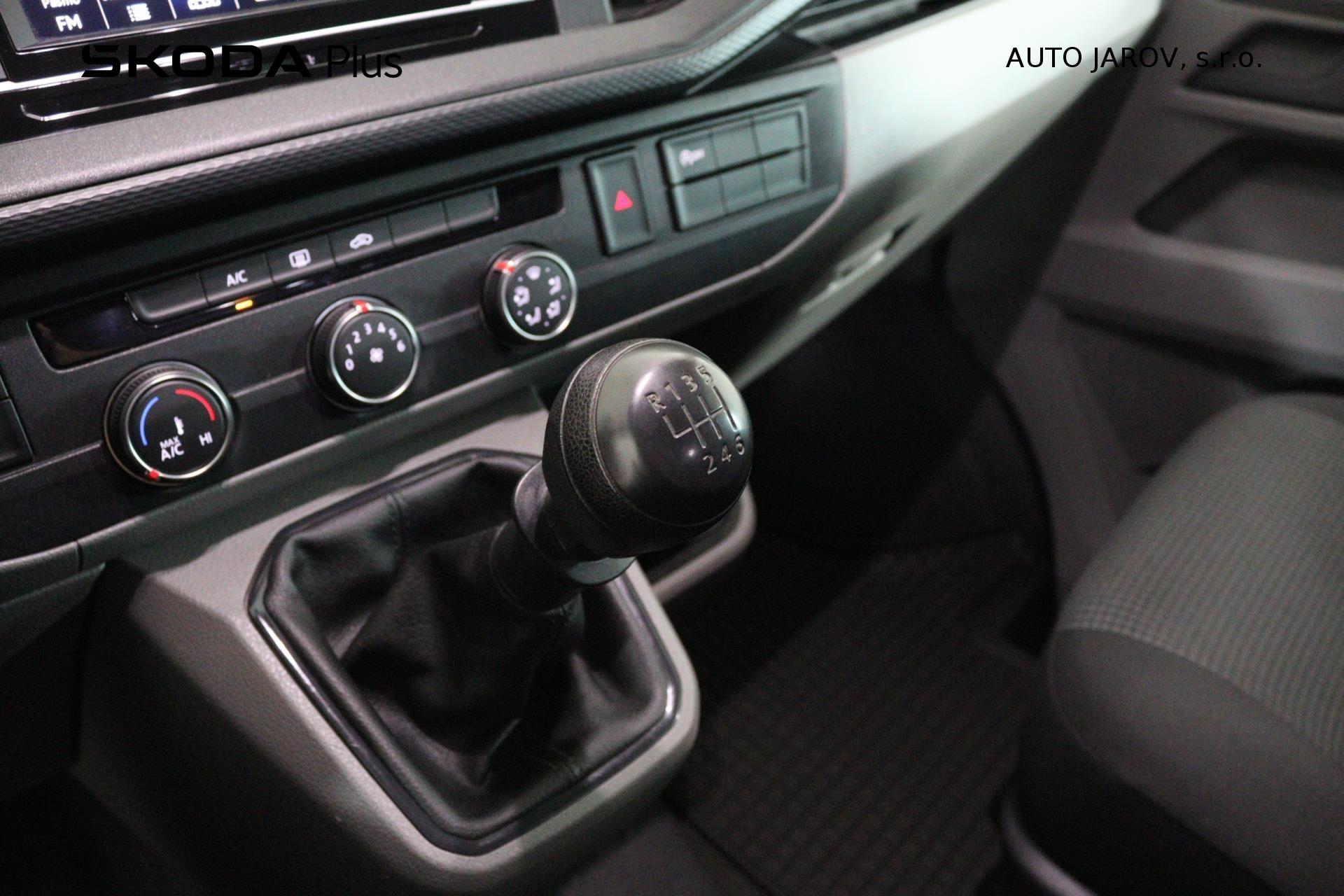 Volkswagen Transporter - skříňový vůz 