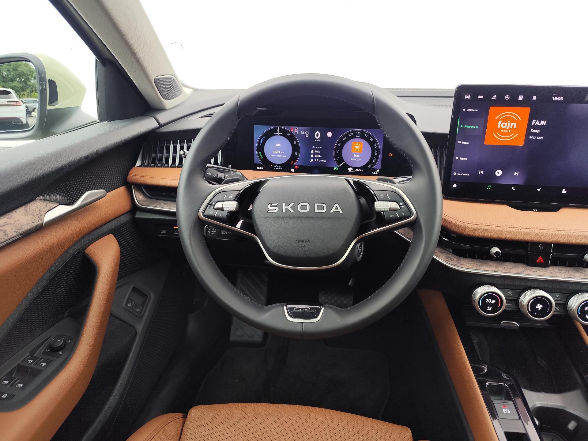 Škoda Superb
