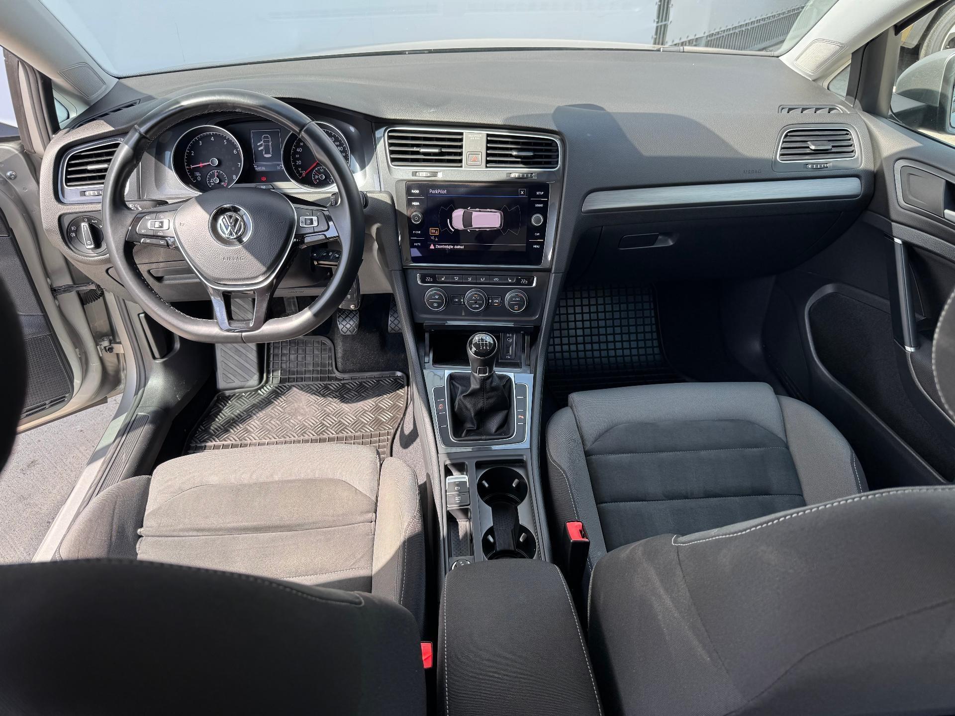 Volkswagen Golf Variant