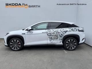 BYD Sealion 7