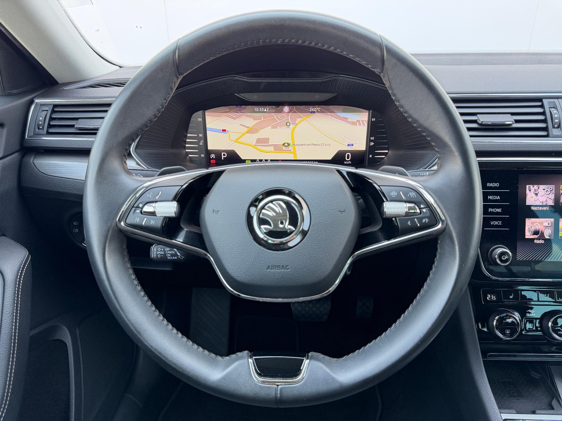 Škoda Superb