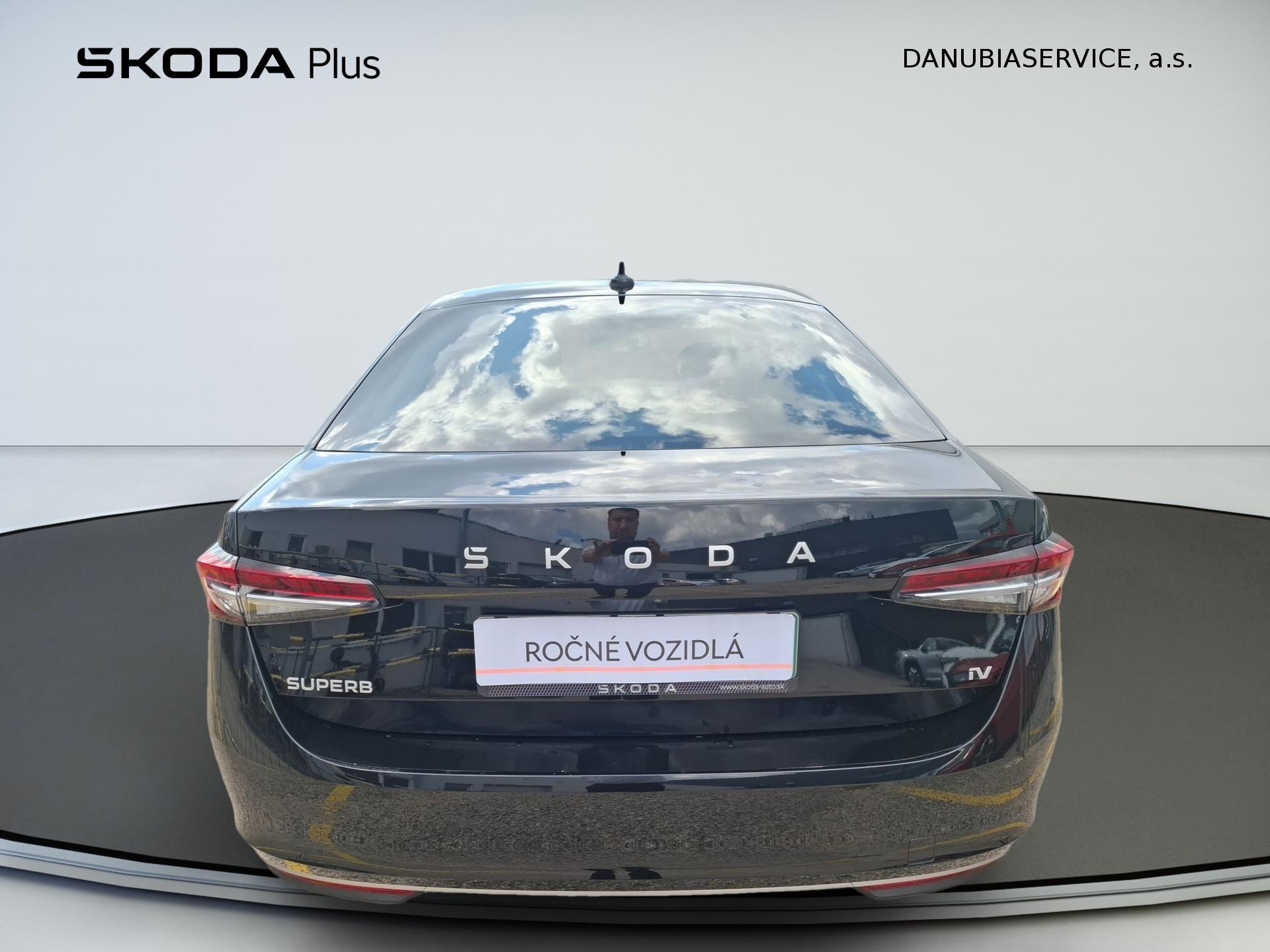 Škoda Superb