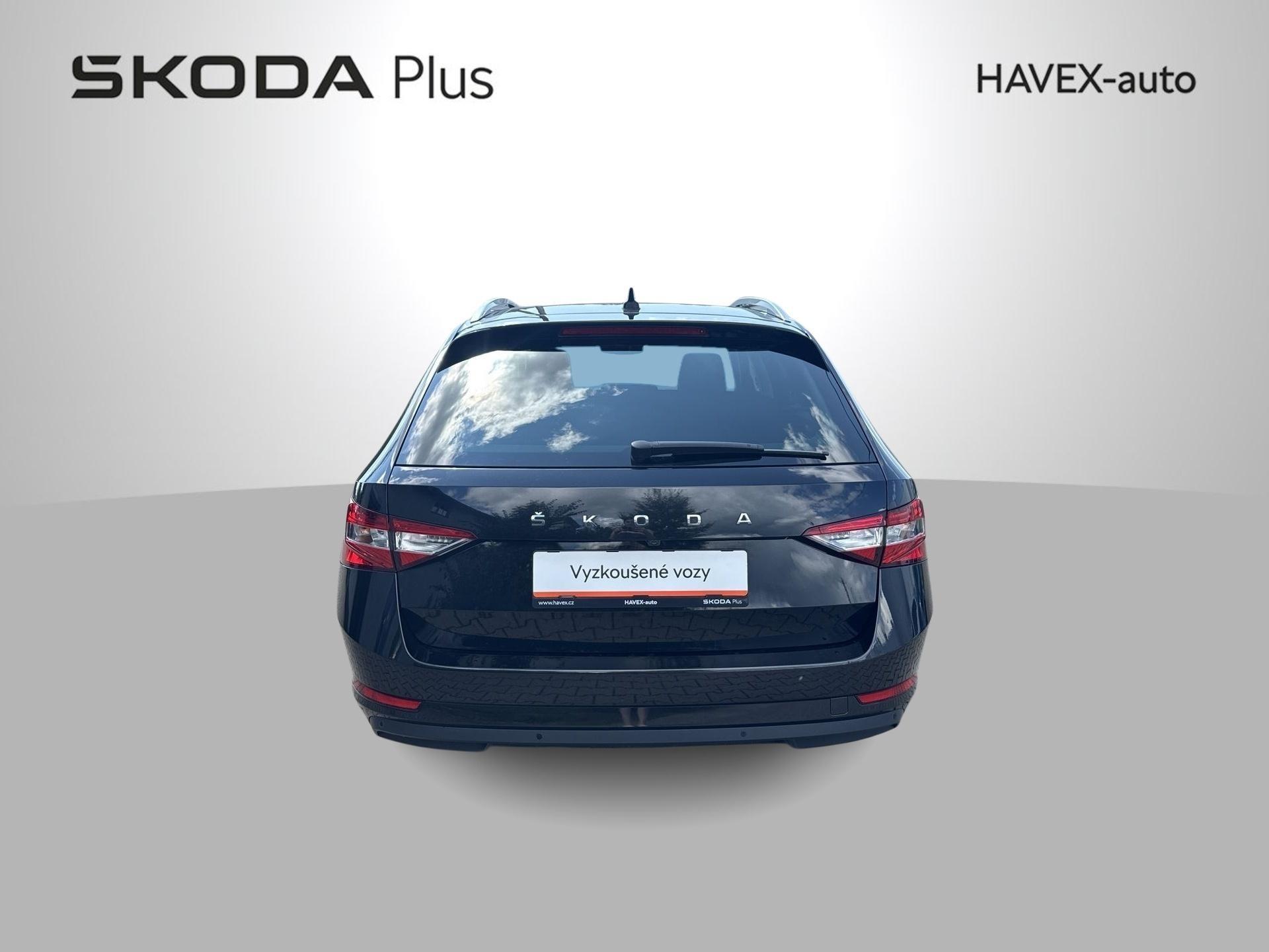 Škoda Superb