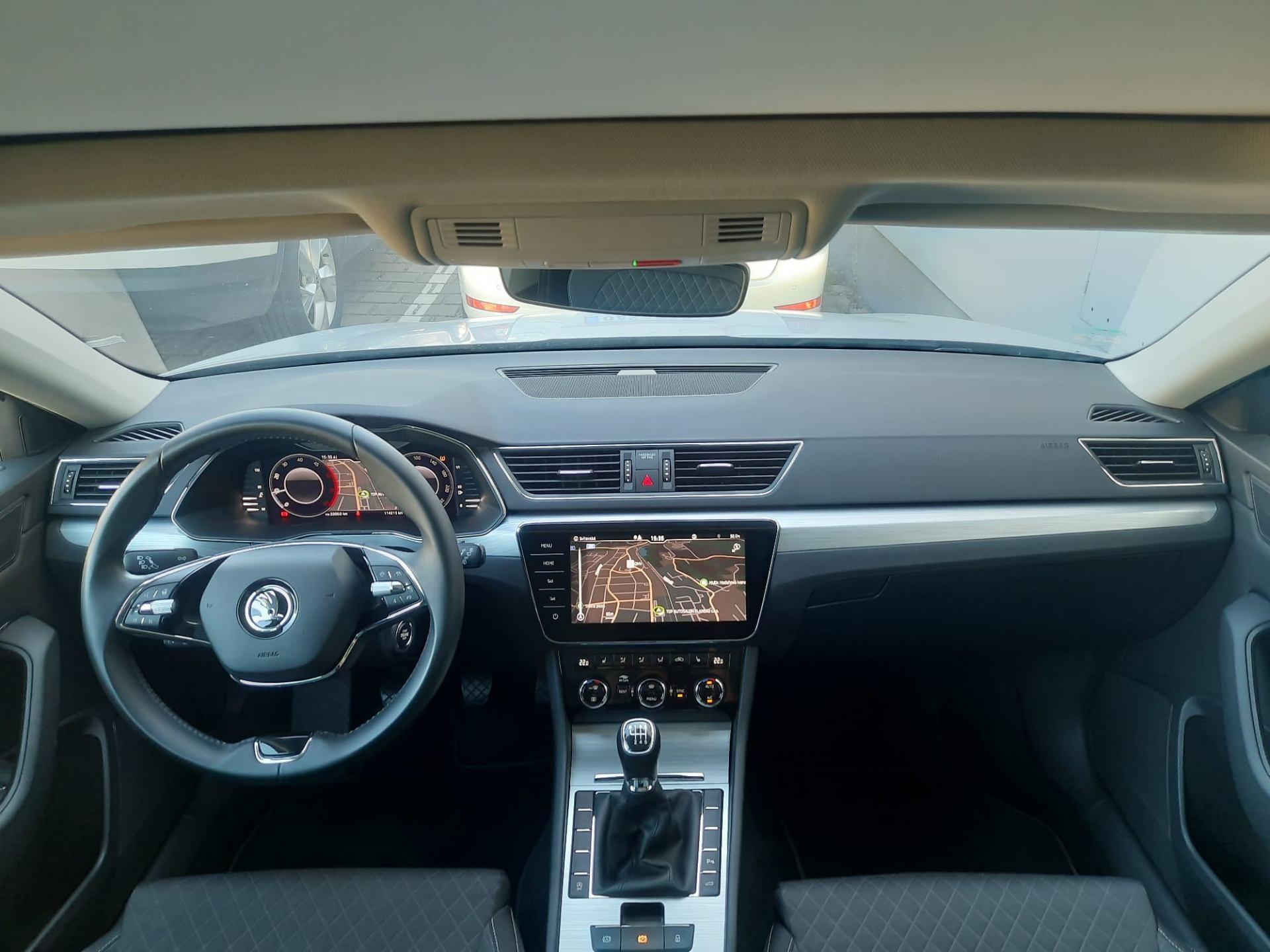 Škoda Superb