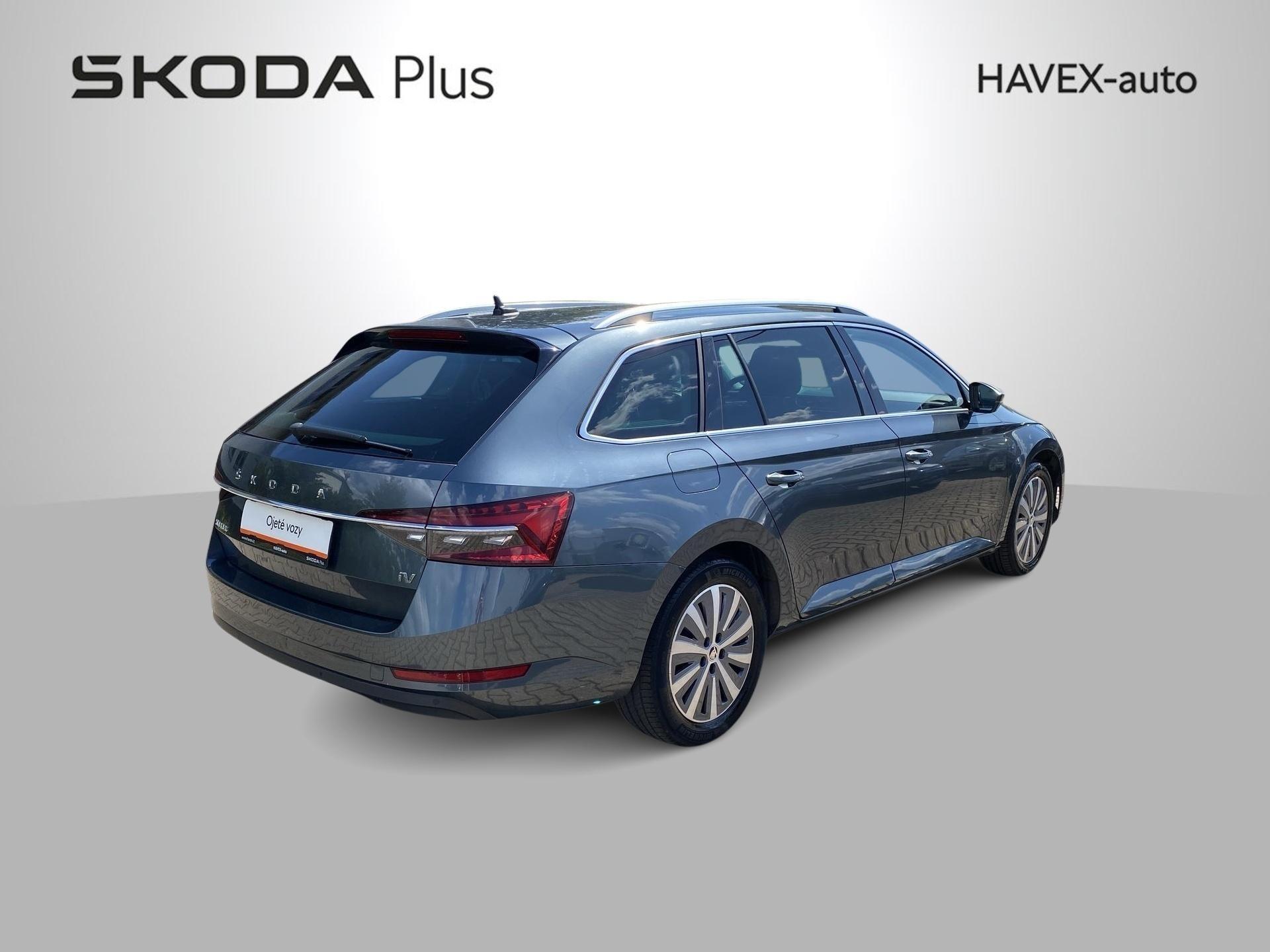 Škoda Superb