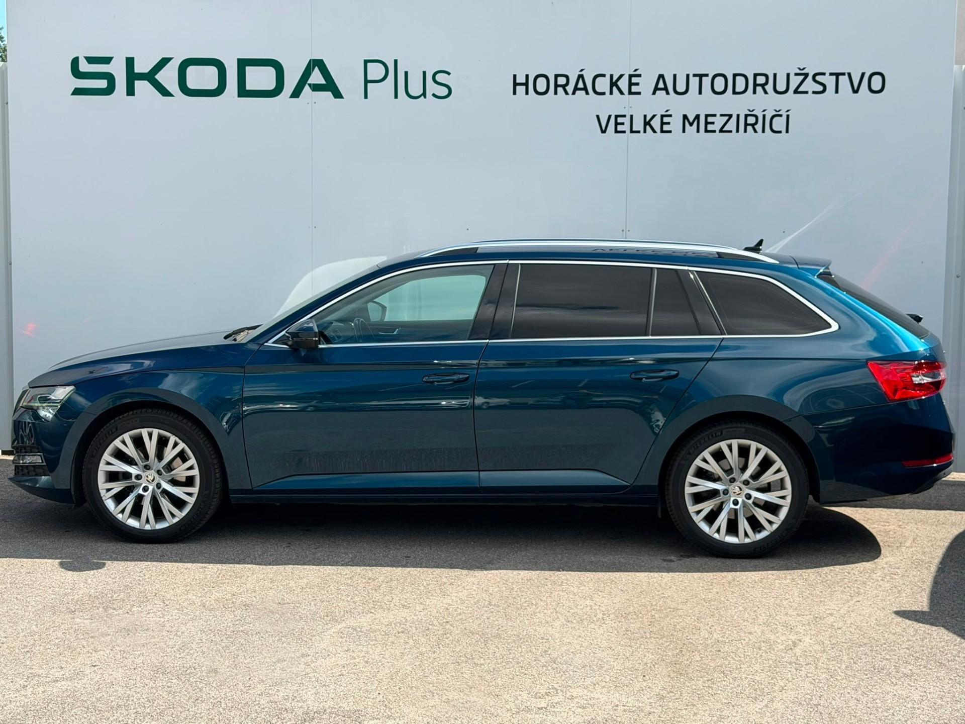 Škoda Superb