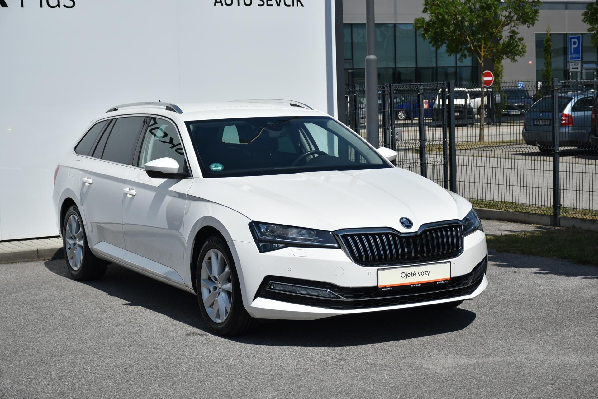 Škoda Superb