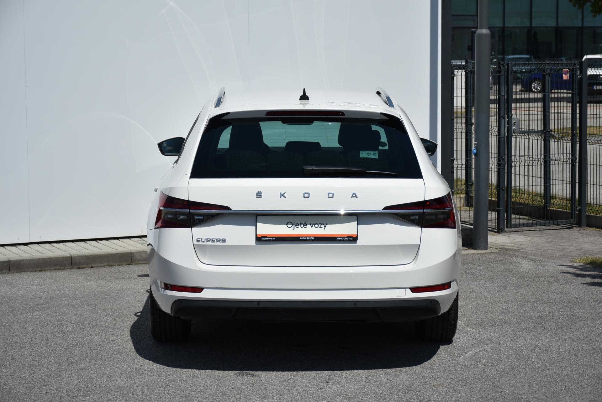Škoda Superb