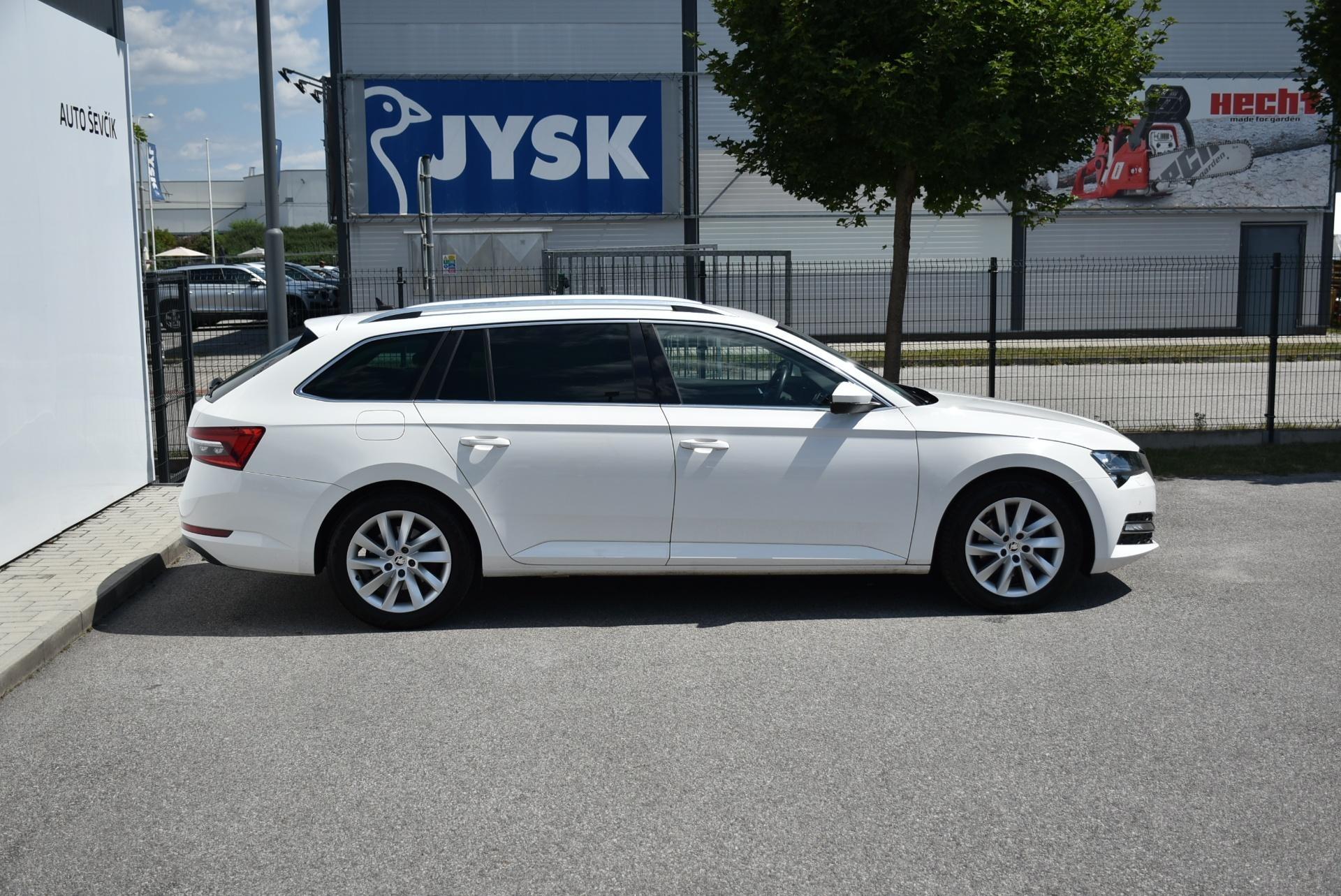 Škoda Superb