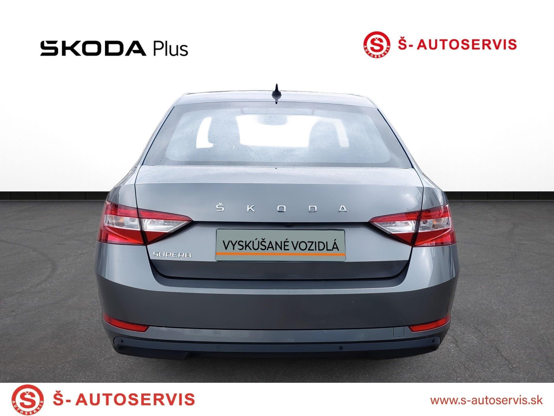 Škoda Superb