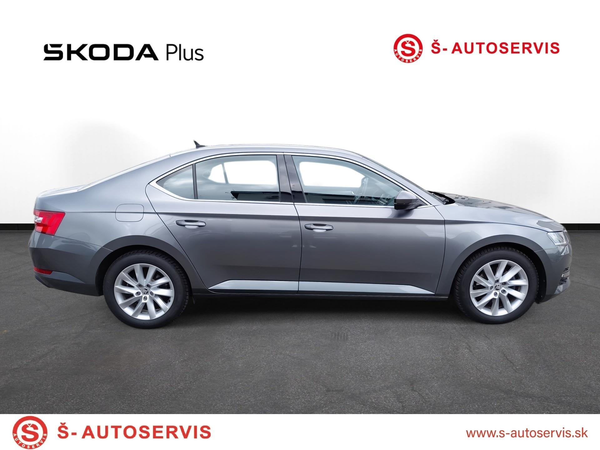 Škoda Superb