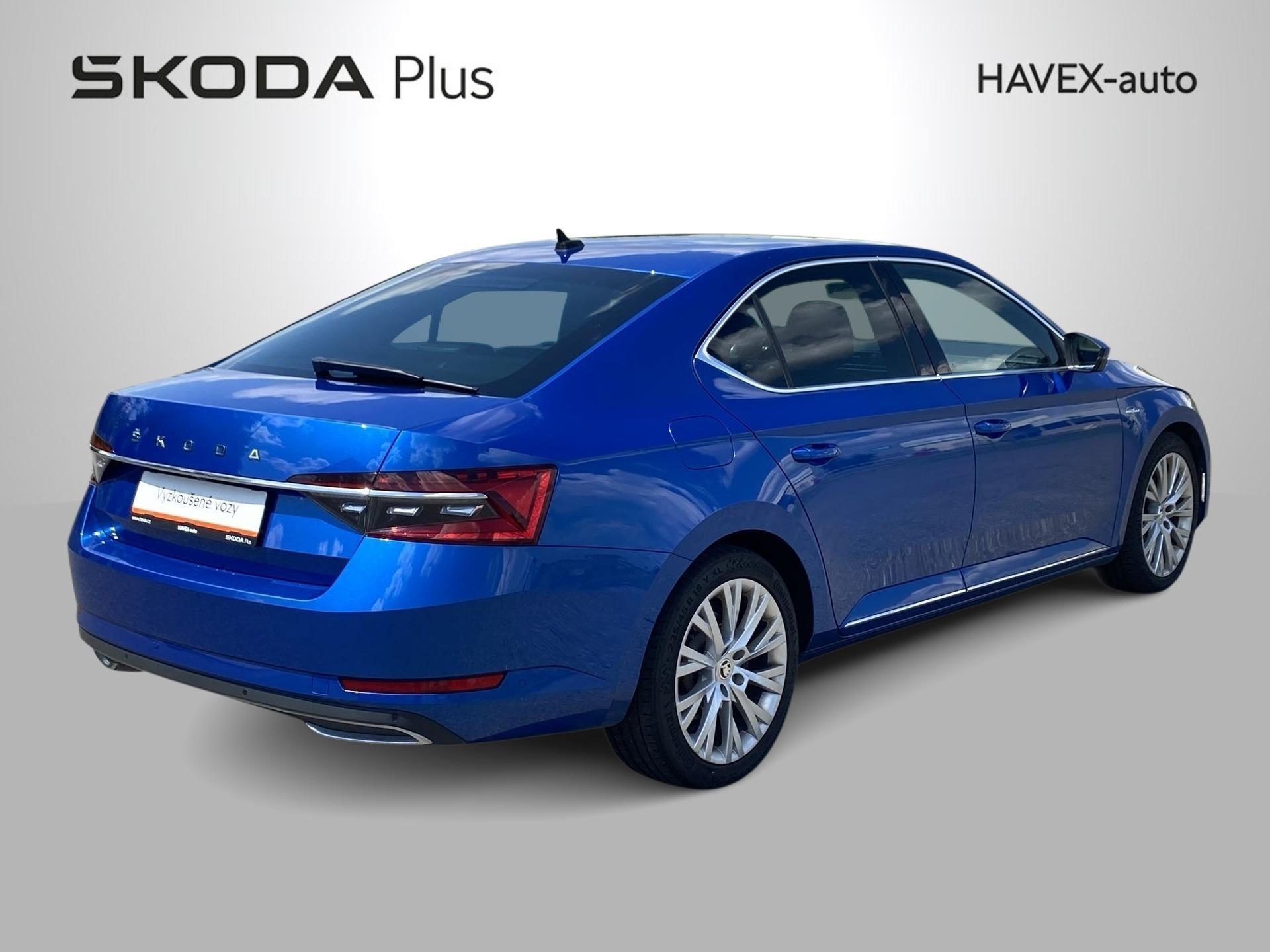 Škoda Superb