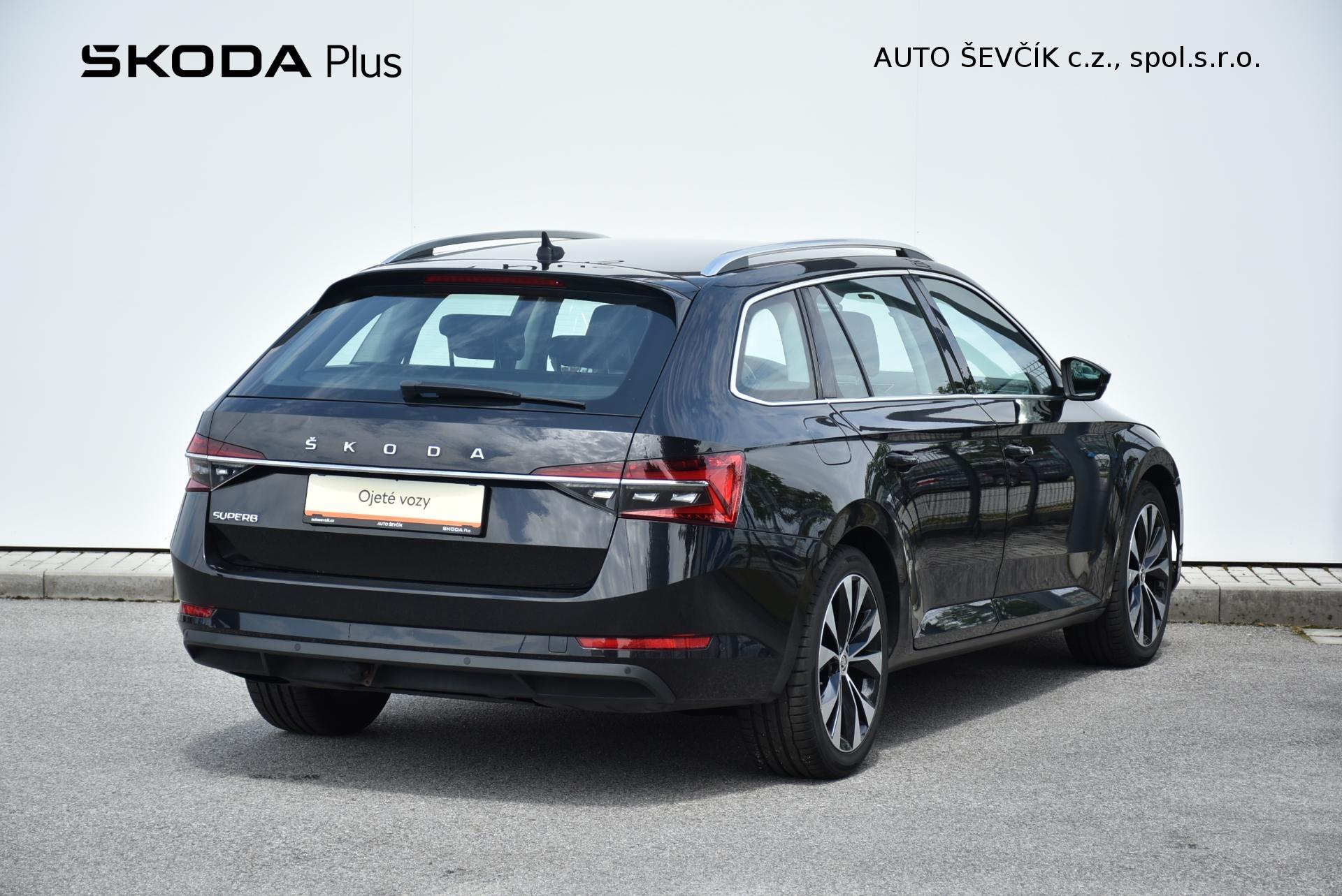 Škoda Superb