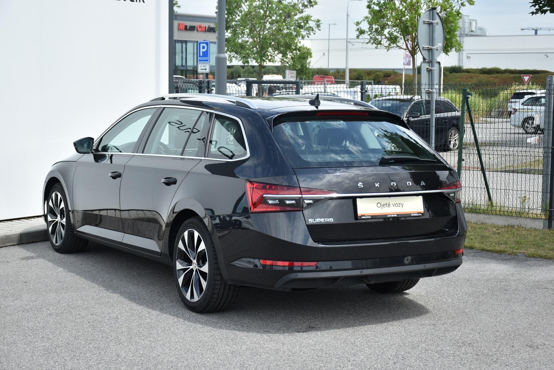 Škoda Superb