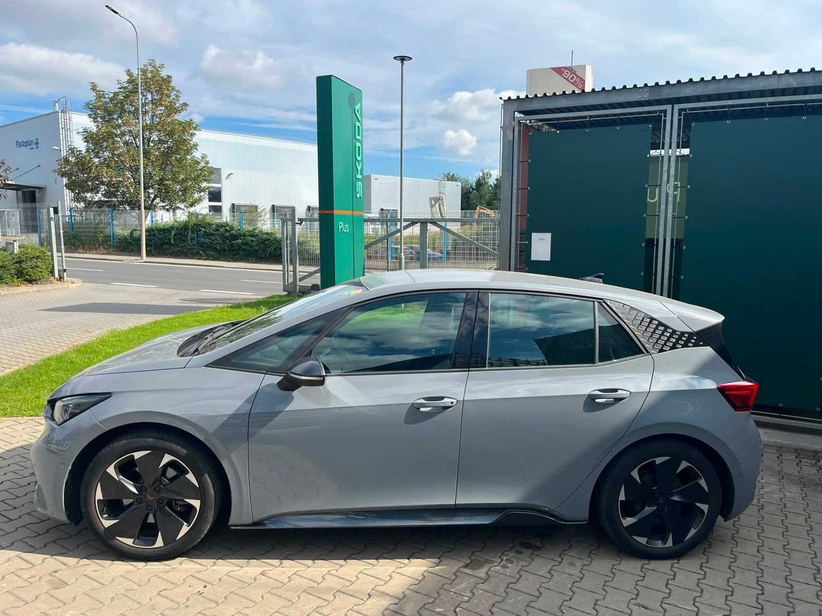 Cupra Born