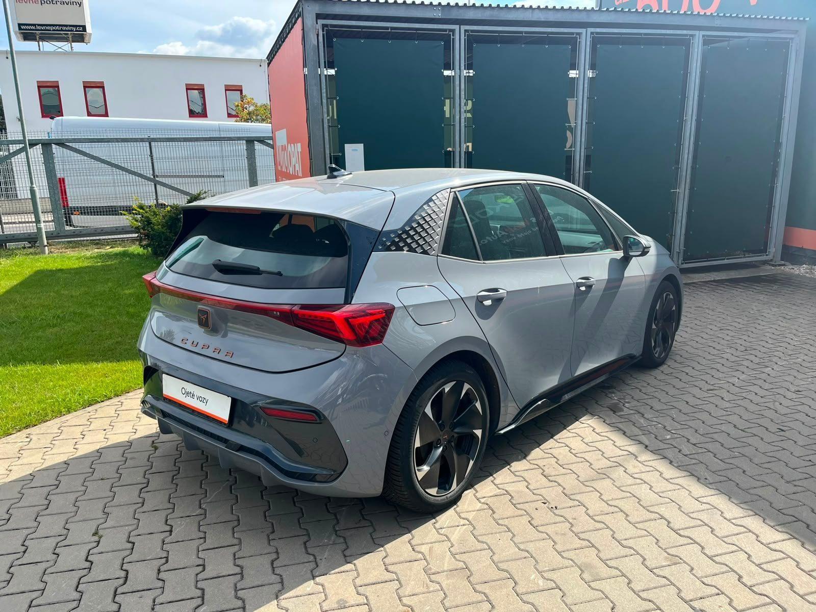 Cupra Born