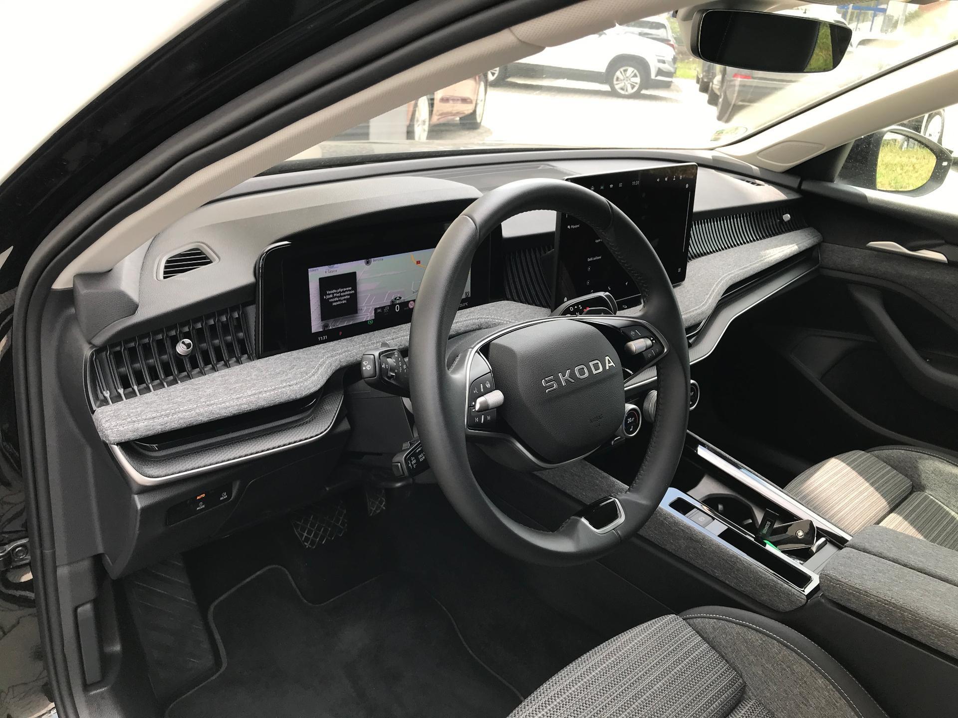 Škoda Superb