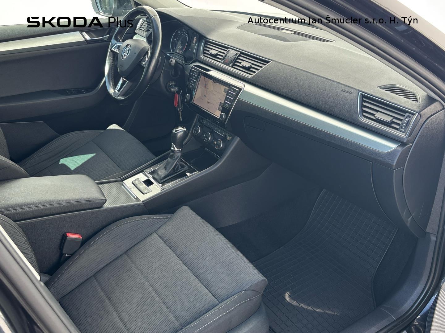 Škoda Superb