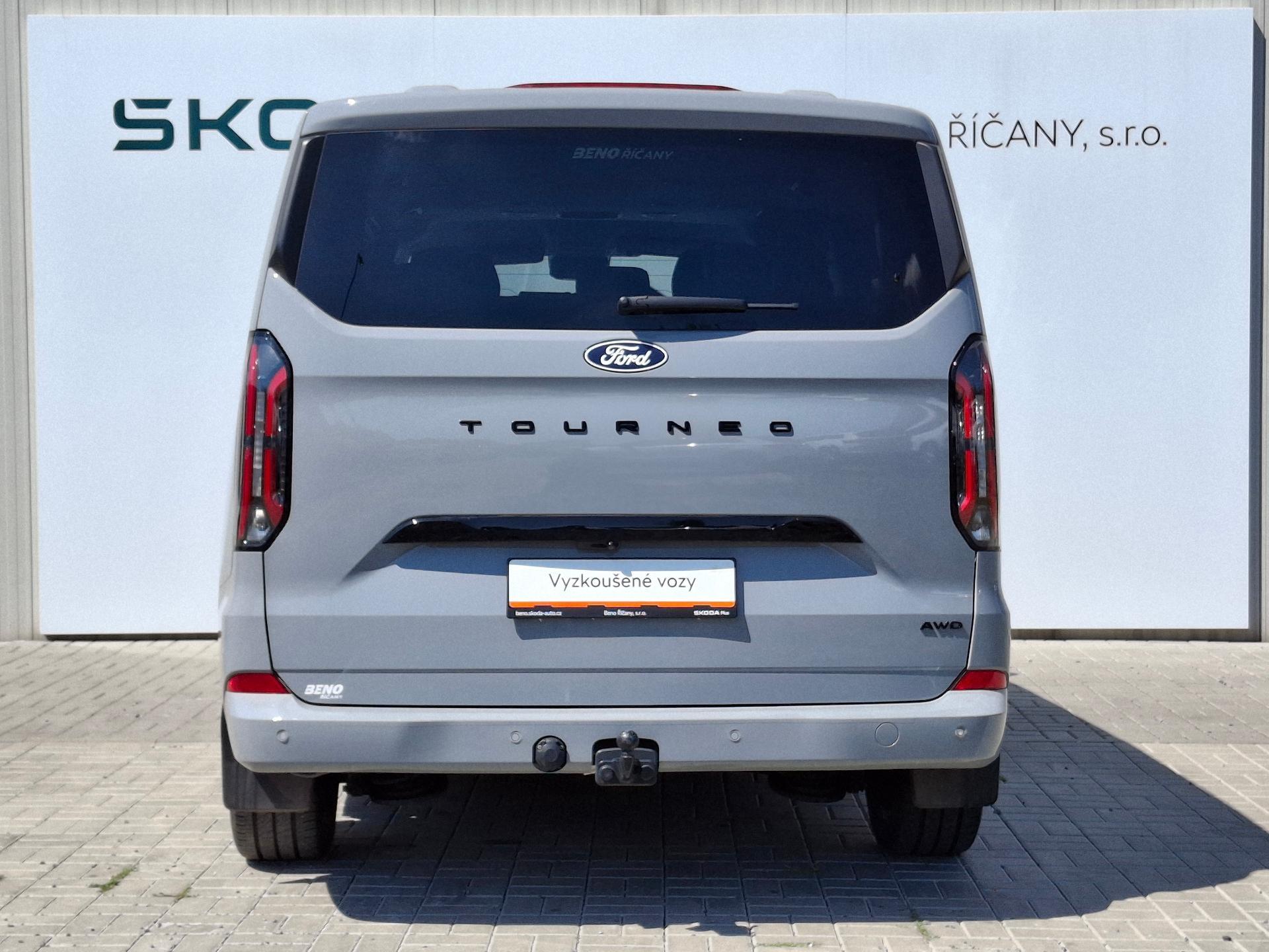Ford Tourneo Custom