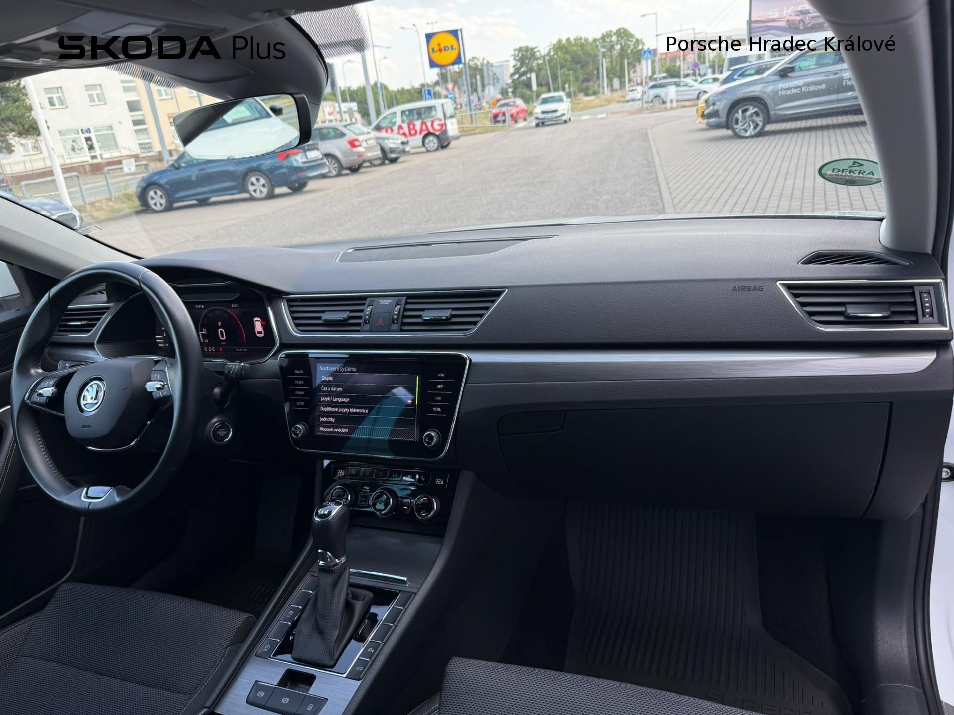Škoda Superb