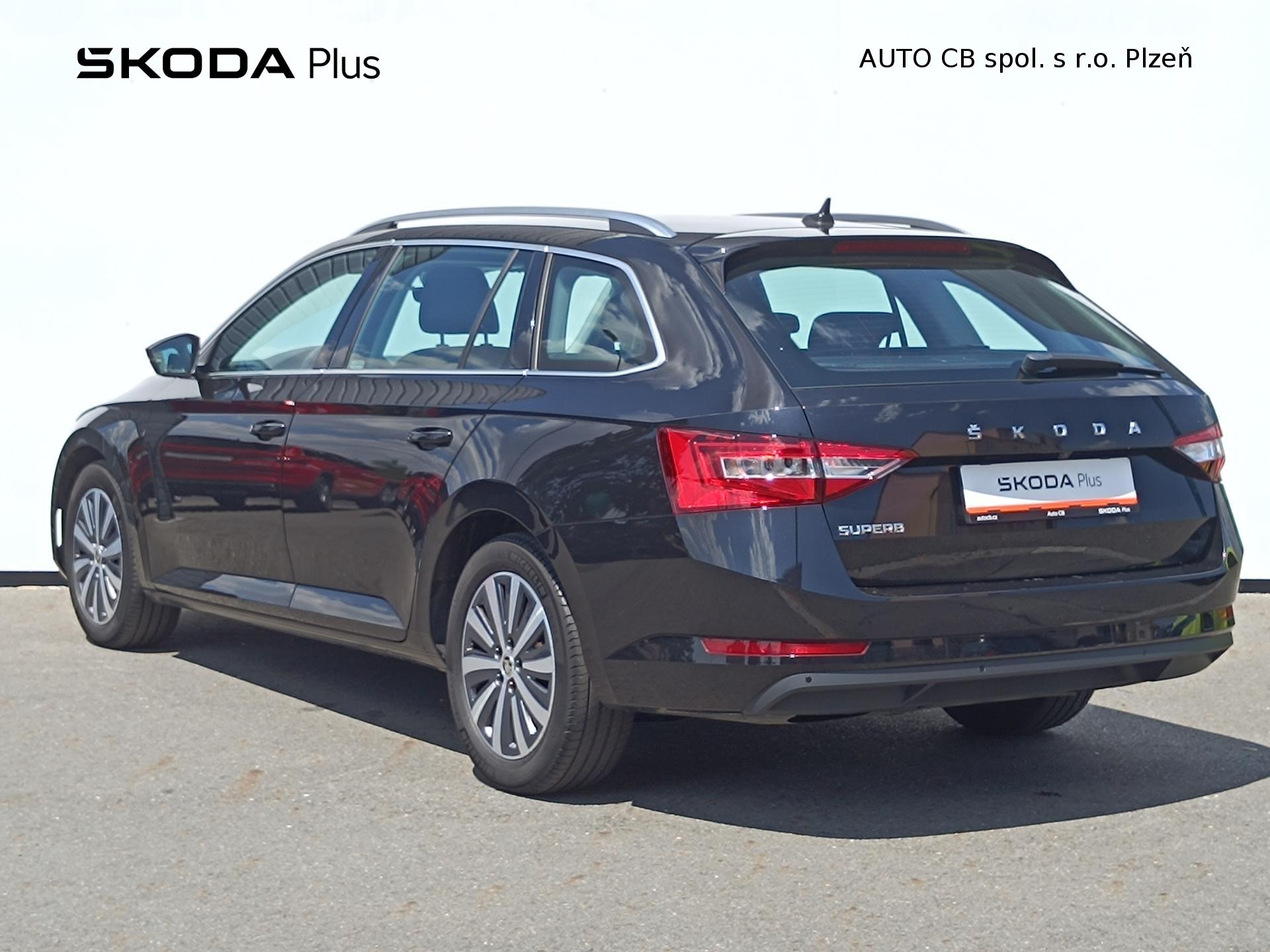 Škoda Superb