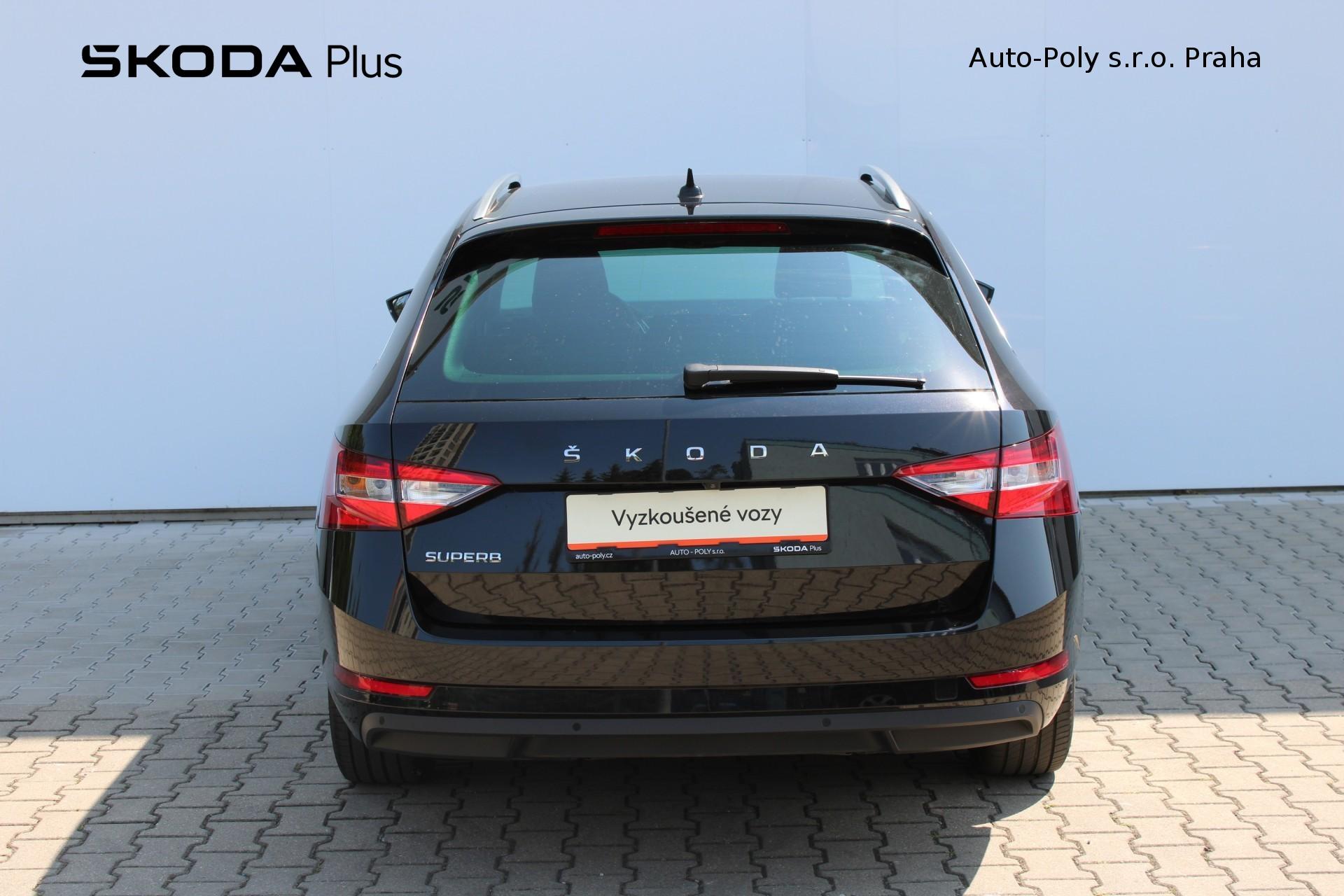 Škoda Superb