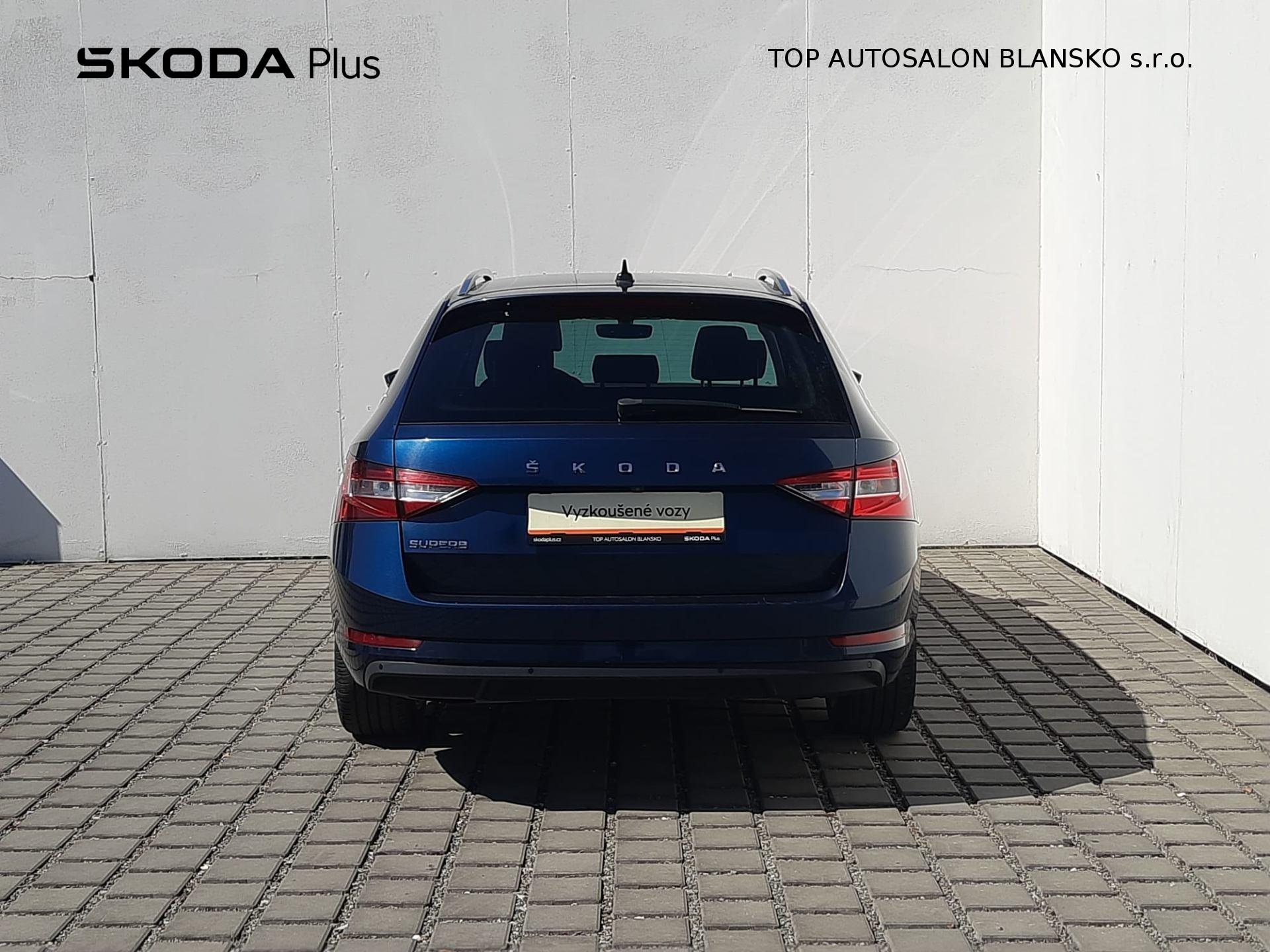 Škoda Superb