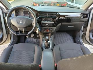 Peugeot 301