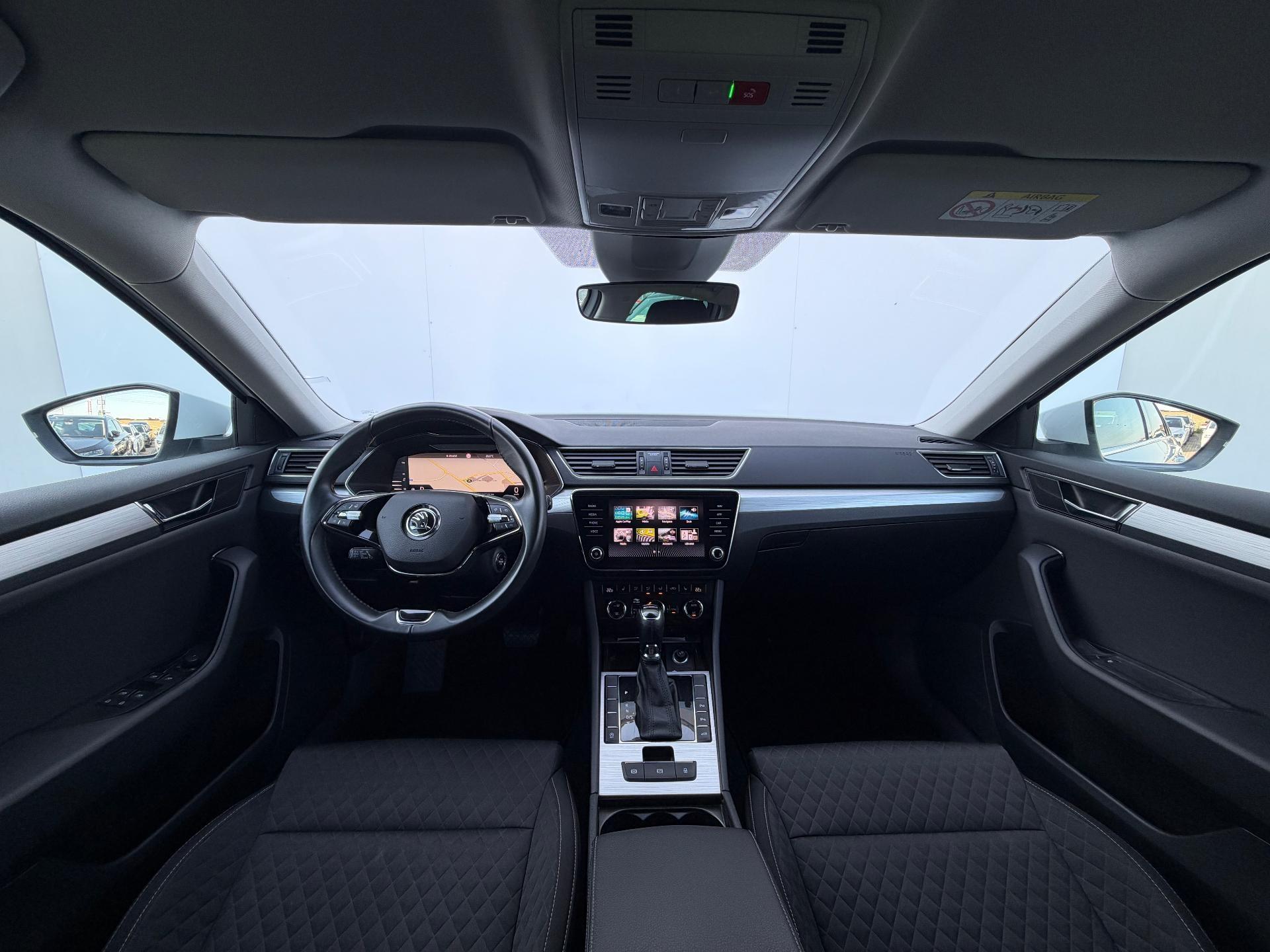 Škoda Superb