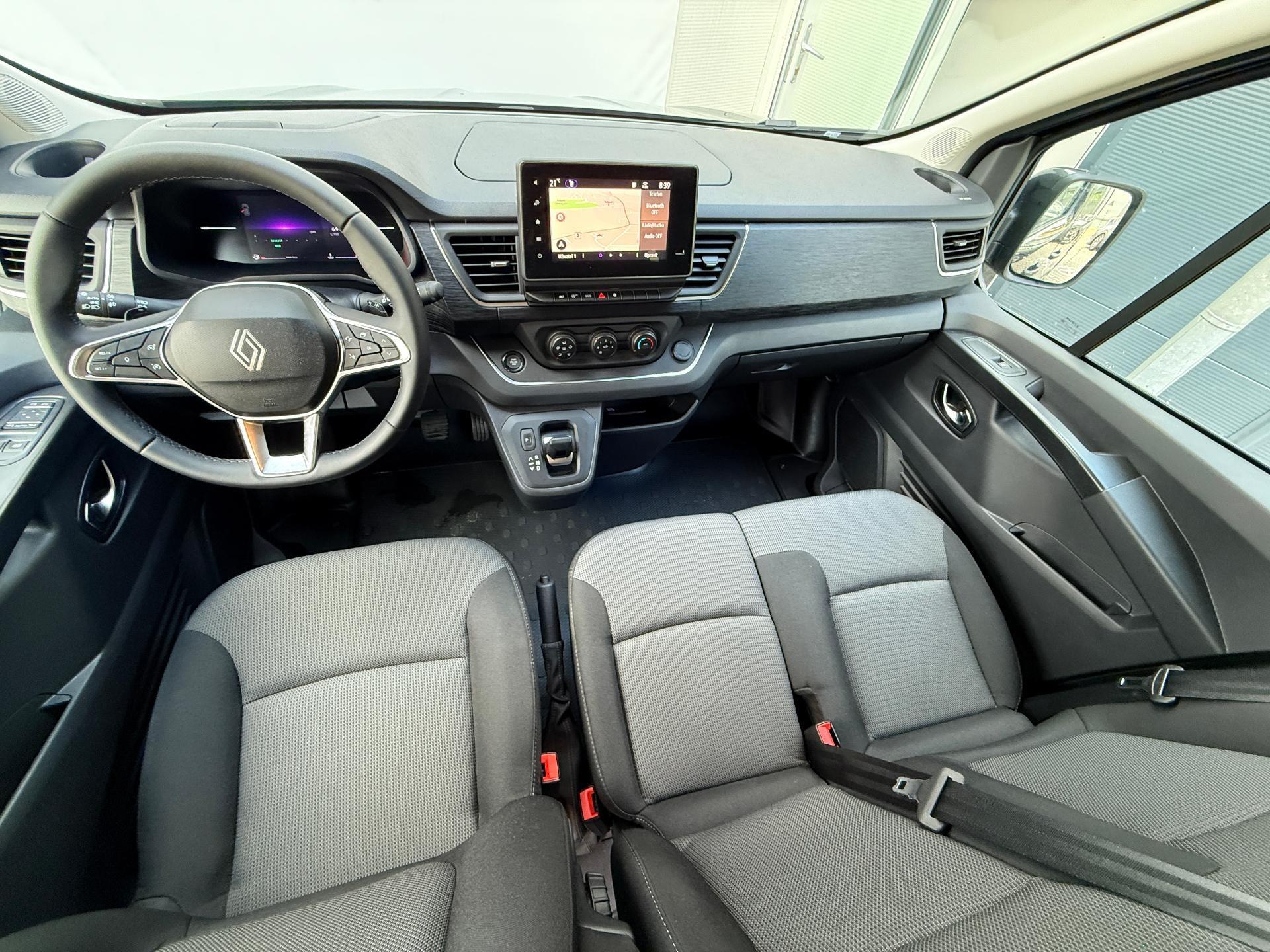 Renault Trafic (osobní)