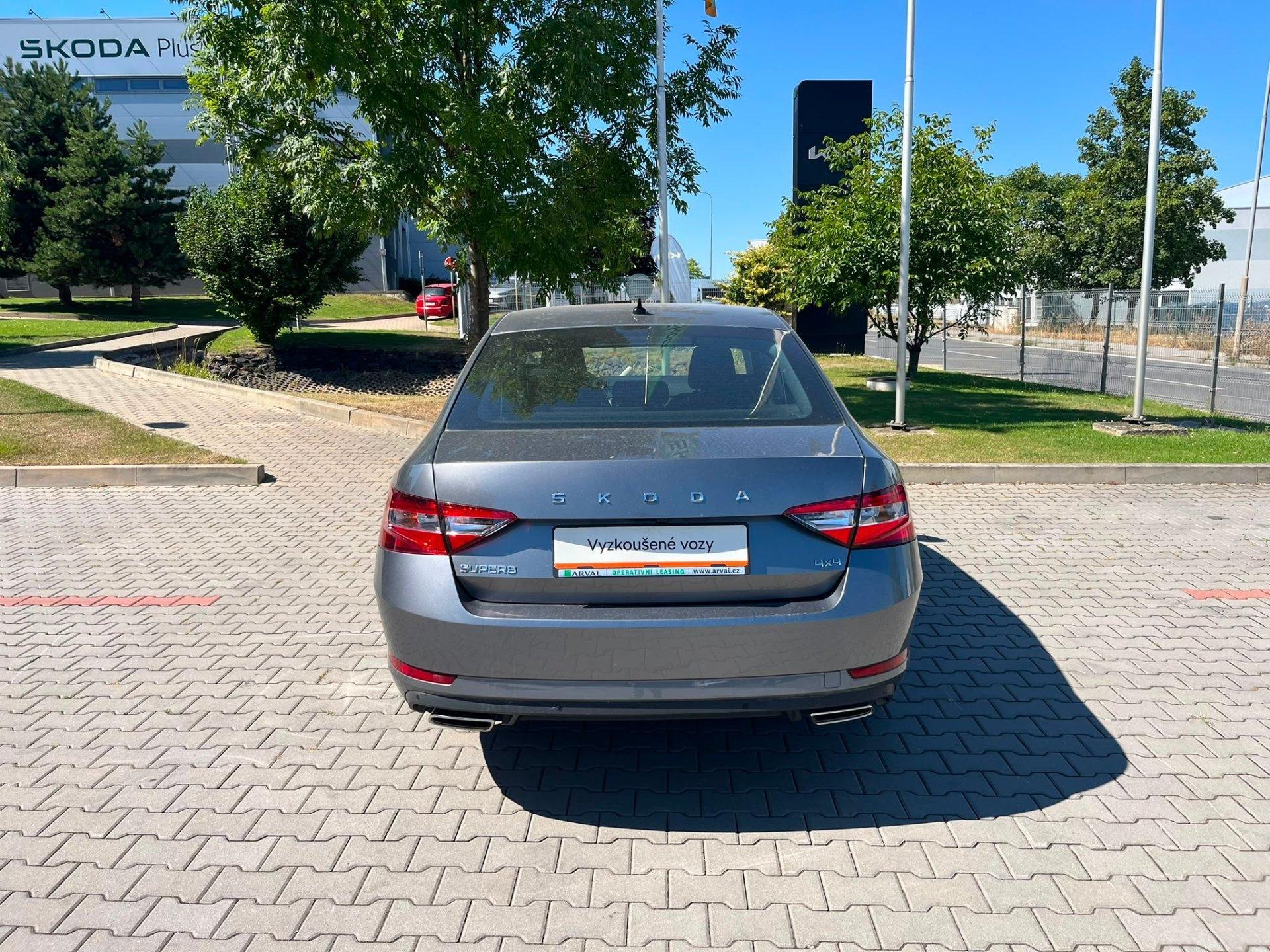 Škoda Superb