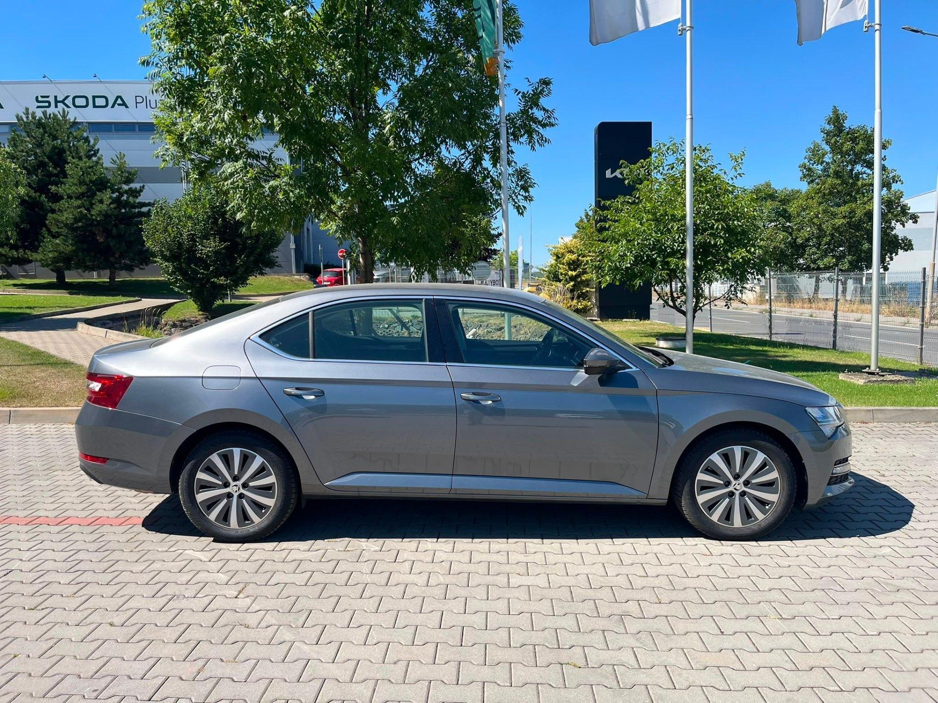 Škoda Superb