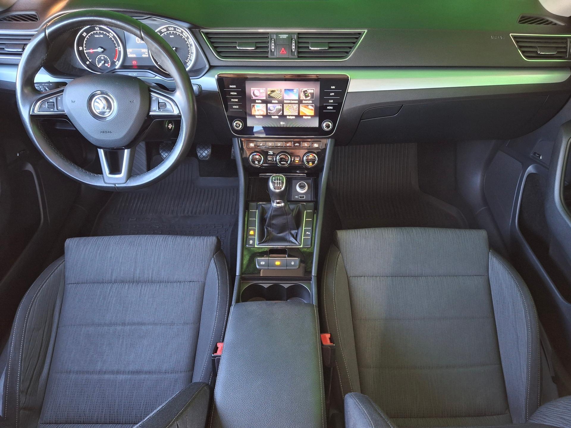 Škoda Superb
