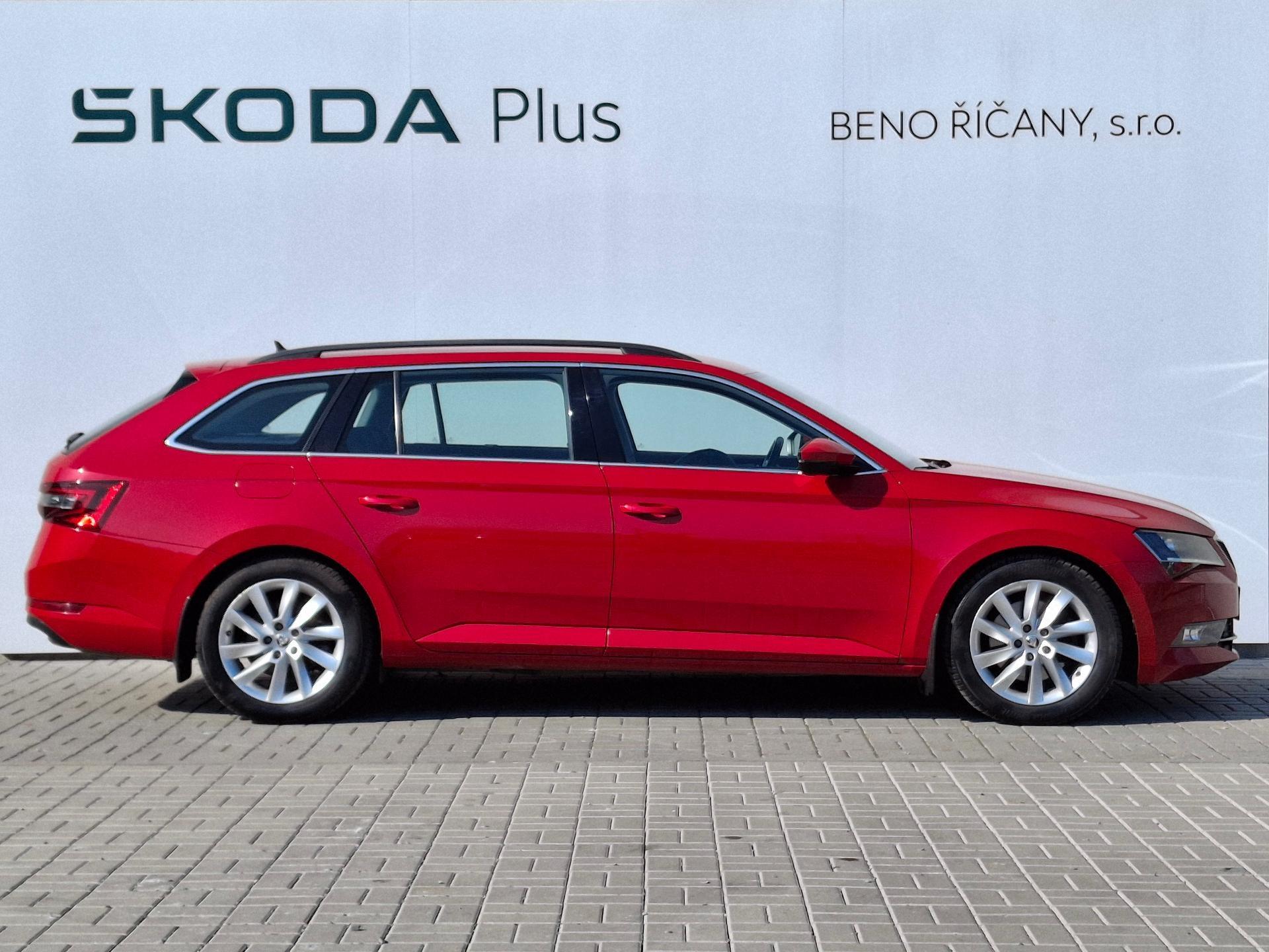 Škoda Superb