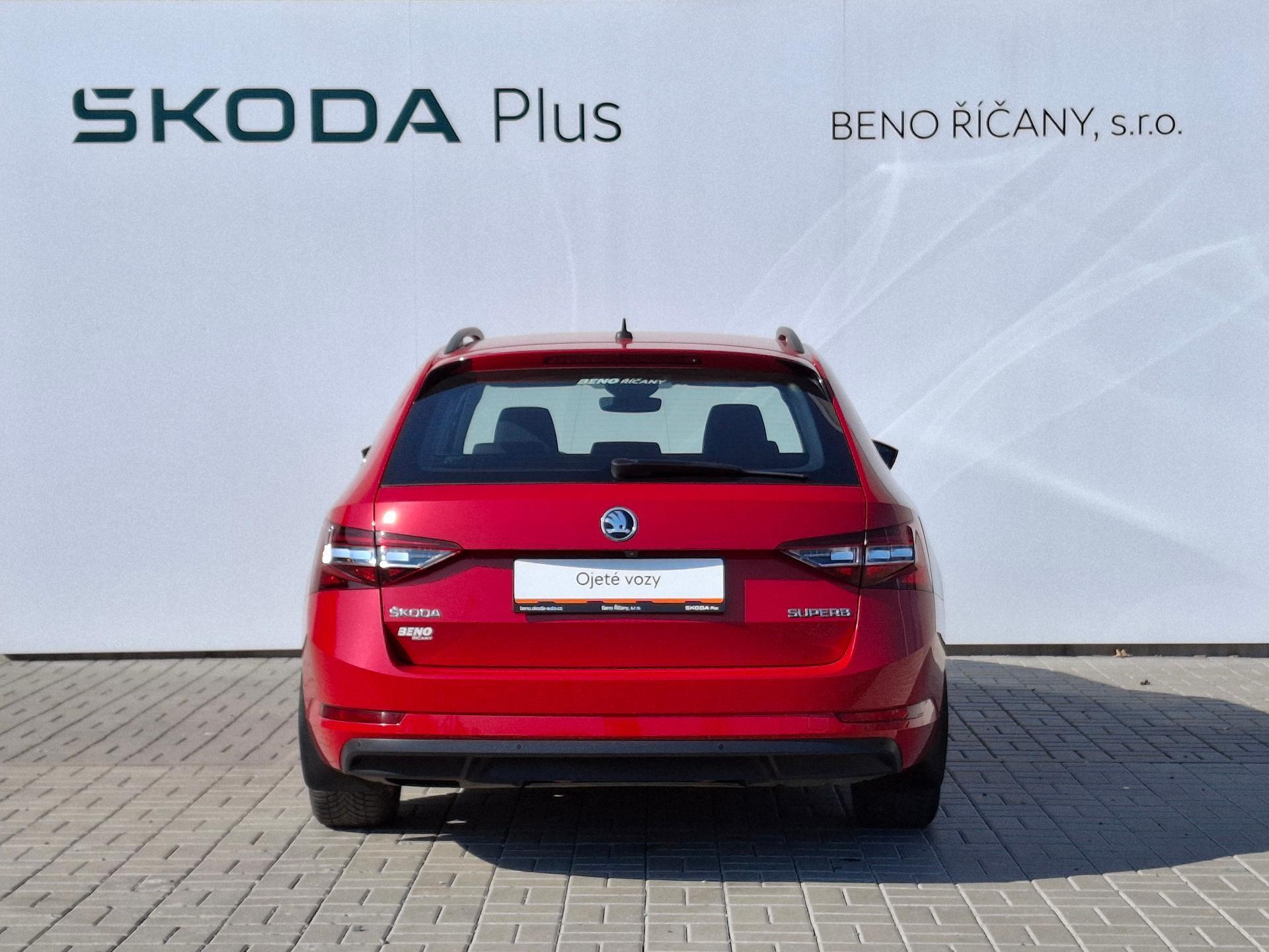 Škoda Superb