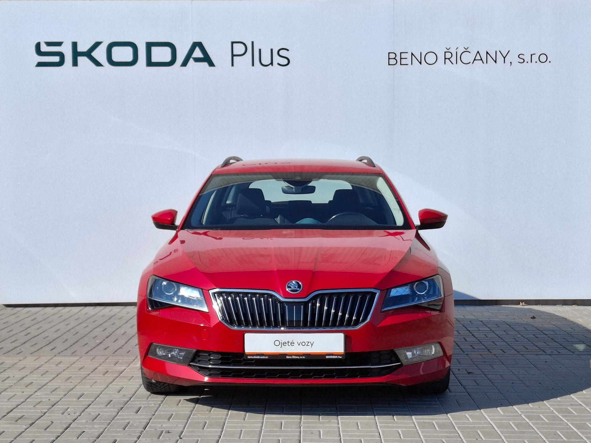 Škoda Superb