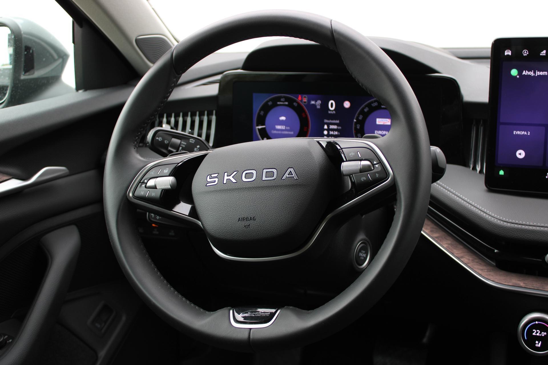 Škoda Superb