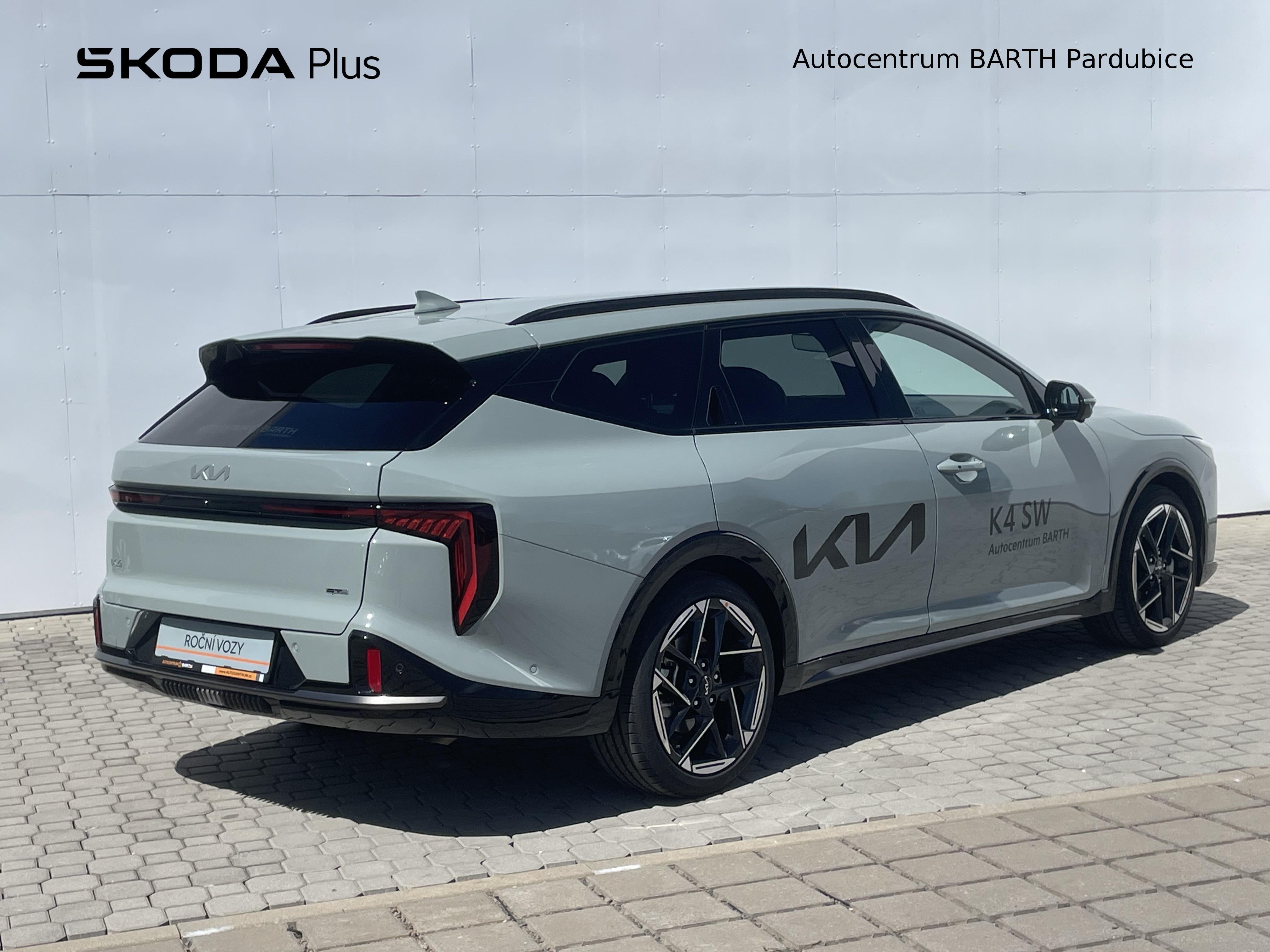 Kia K4