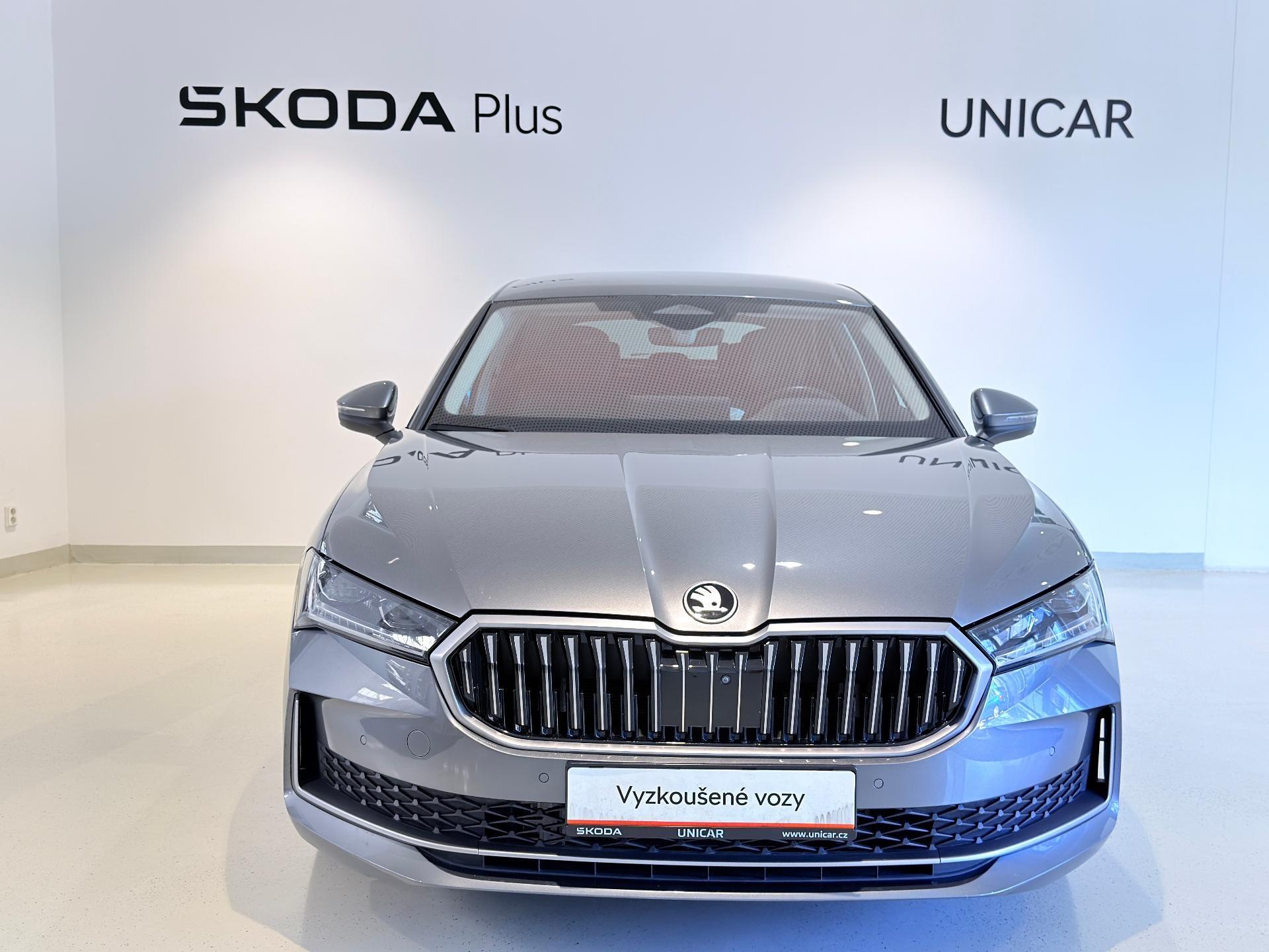 Škoda Superb