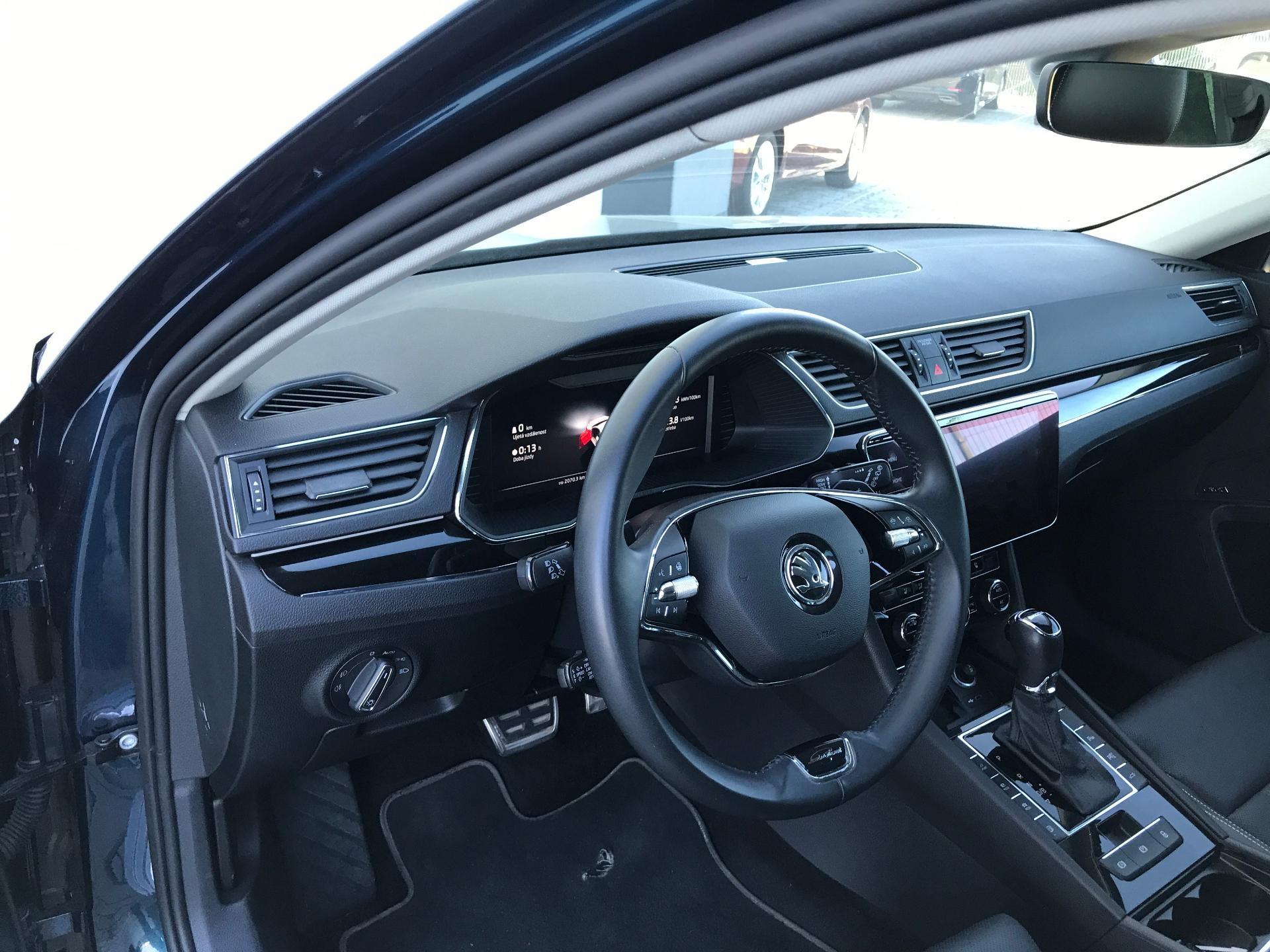 Škoda Superb
