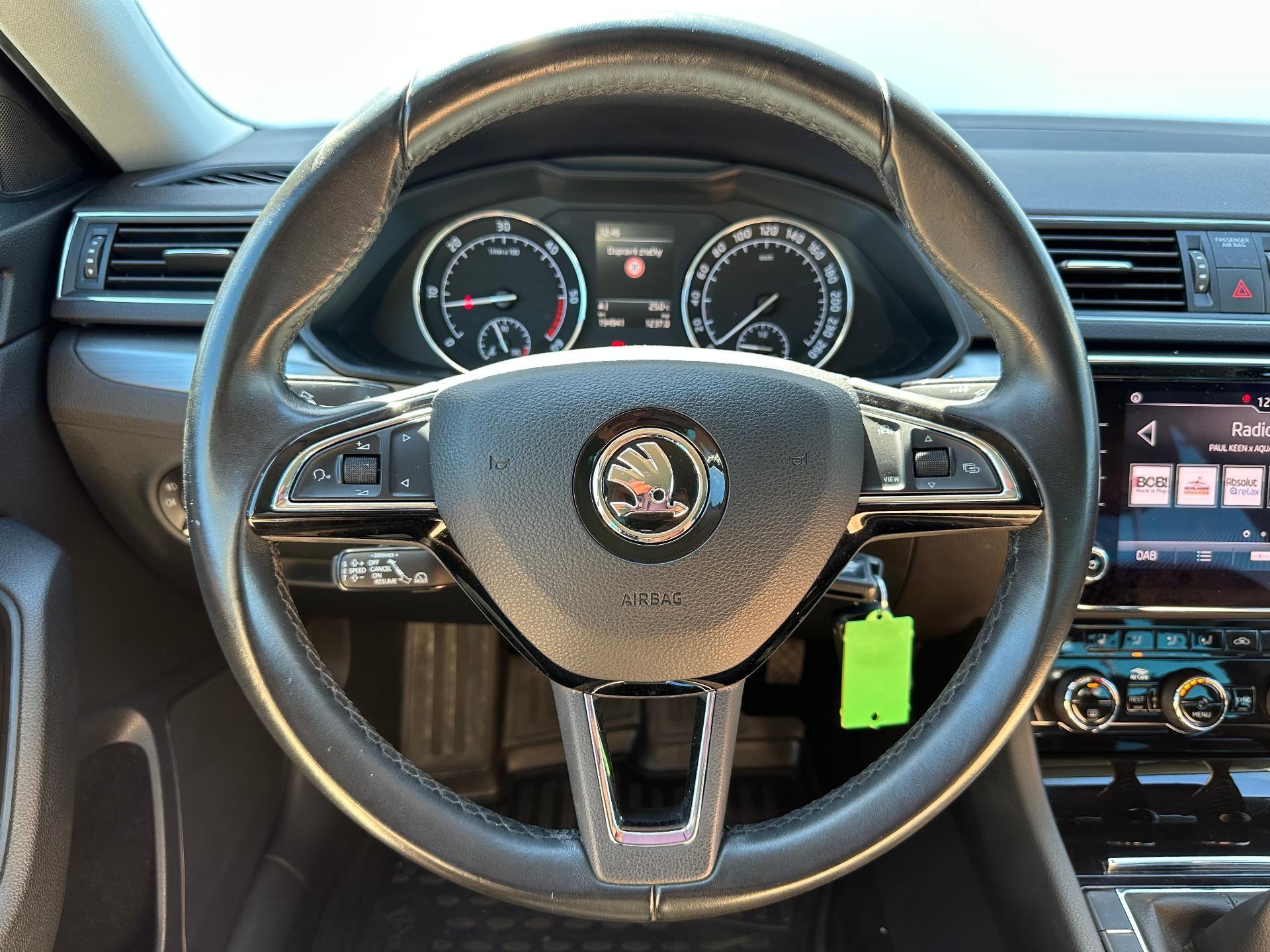 Škoda Superb
