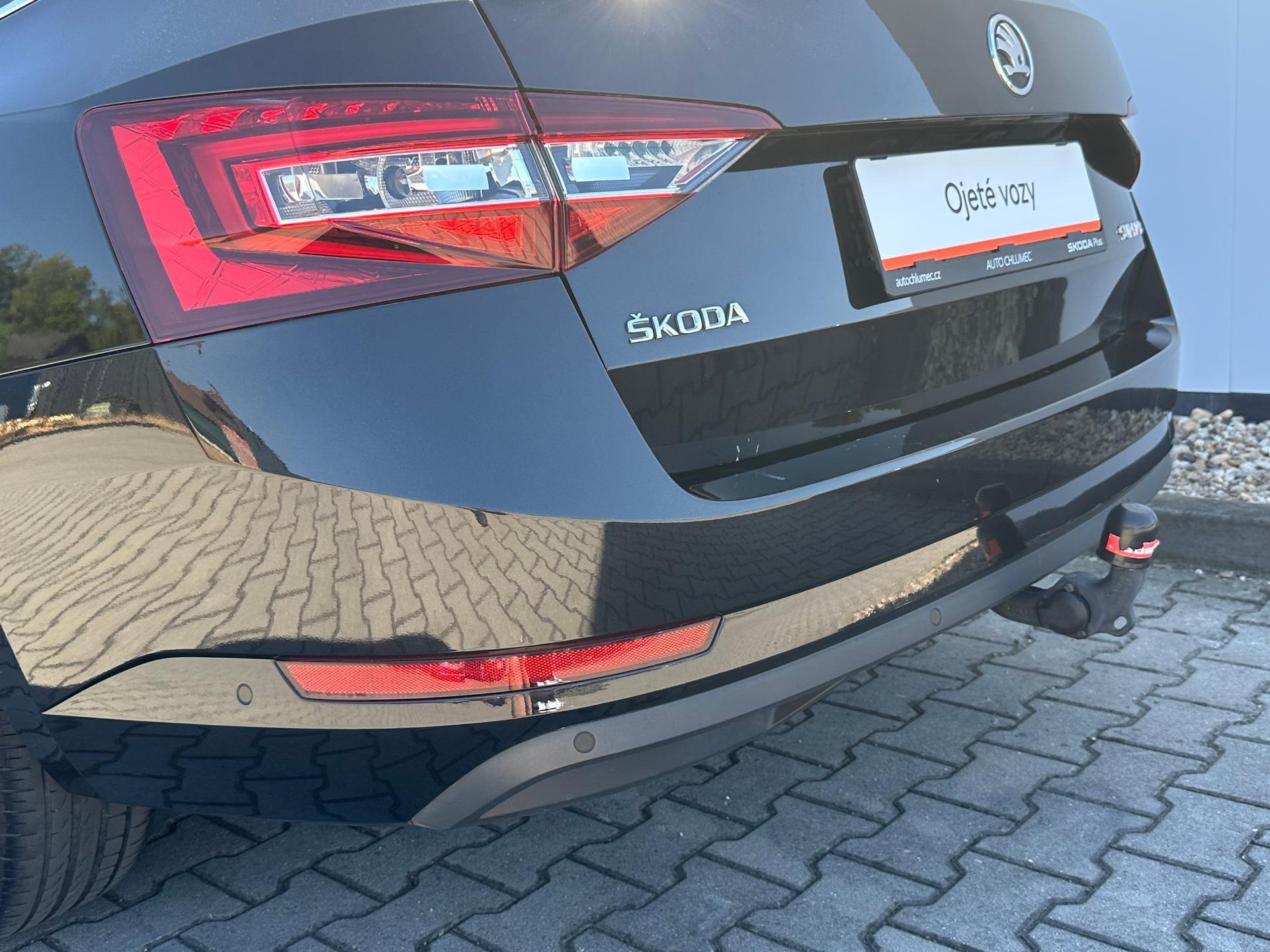 Škoda Superb