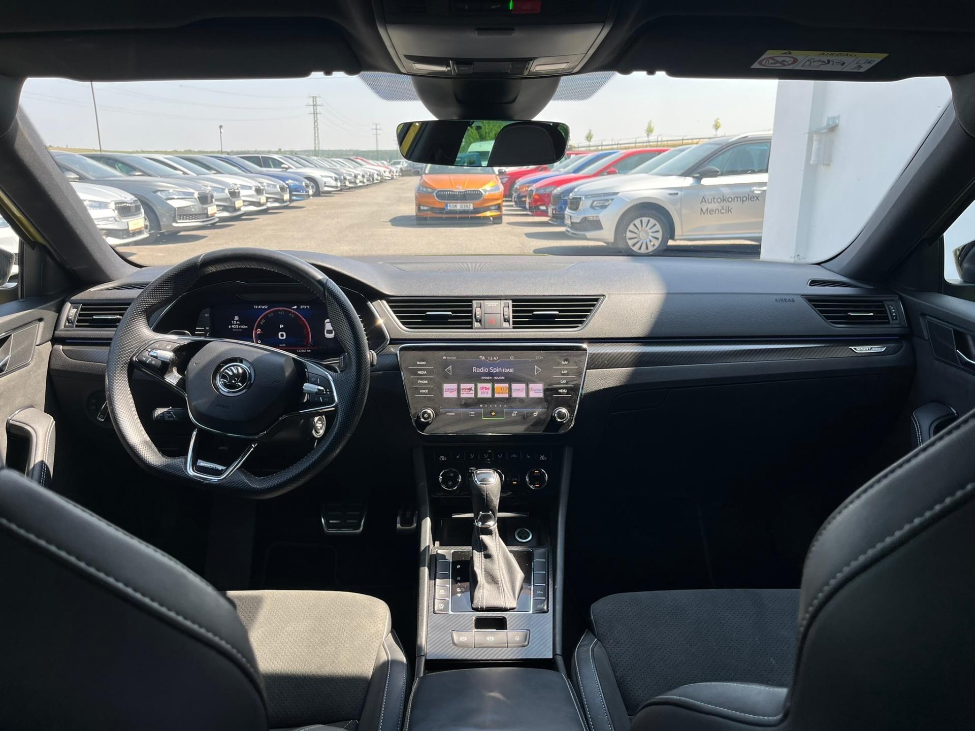 Škoda Superb