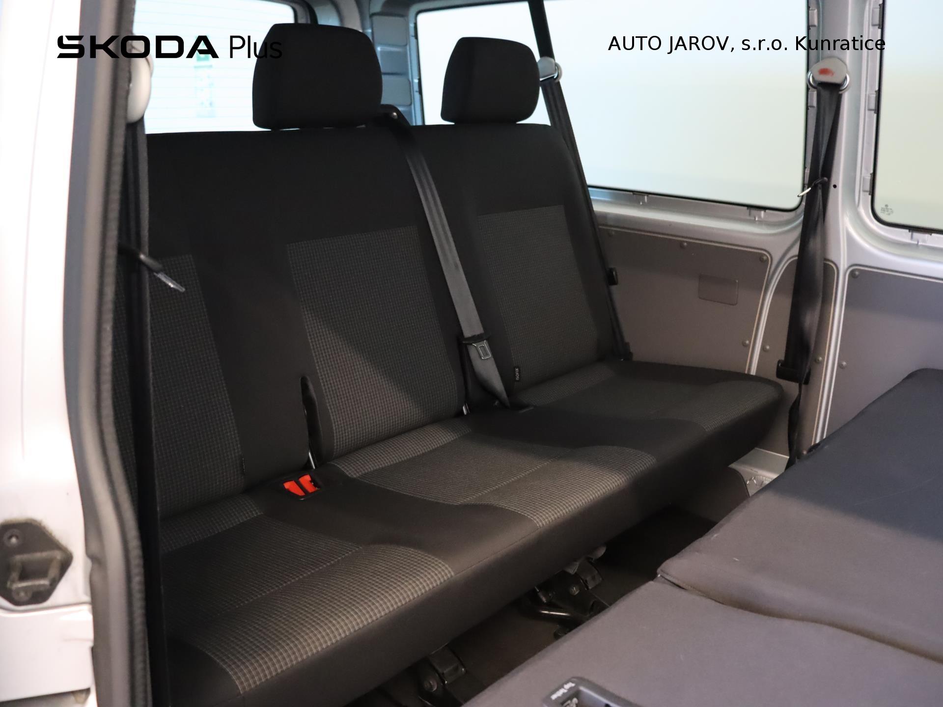 Volkswagen Transporter - skříňový vůz 